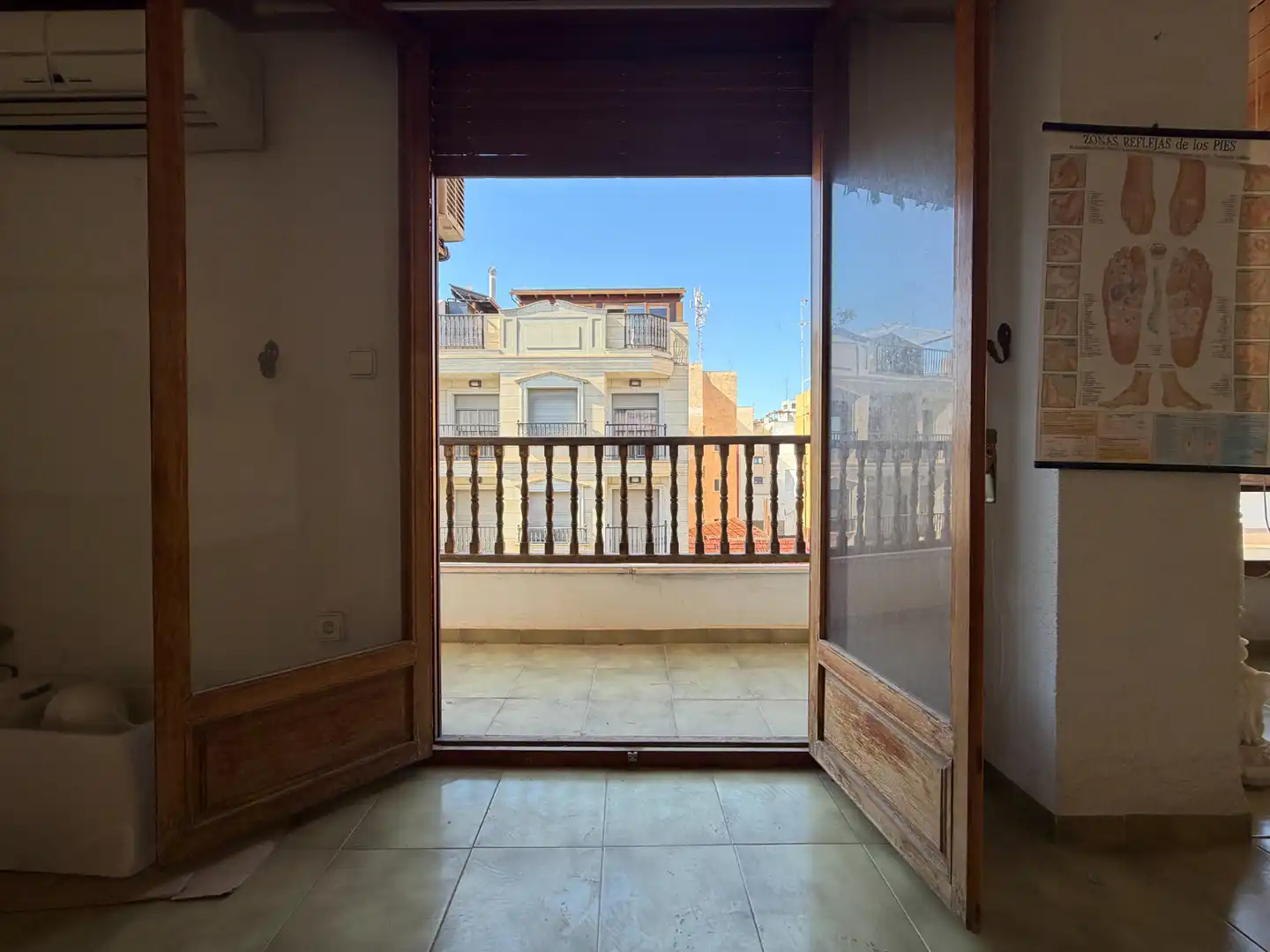 Balcony of Flat for sale in Guardamar del Segura  with Terrace, Storage room and Furnished