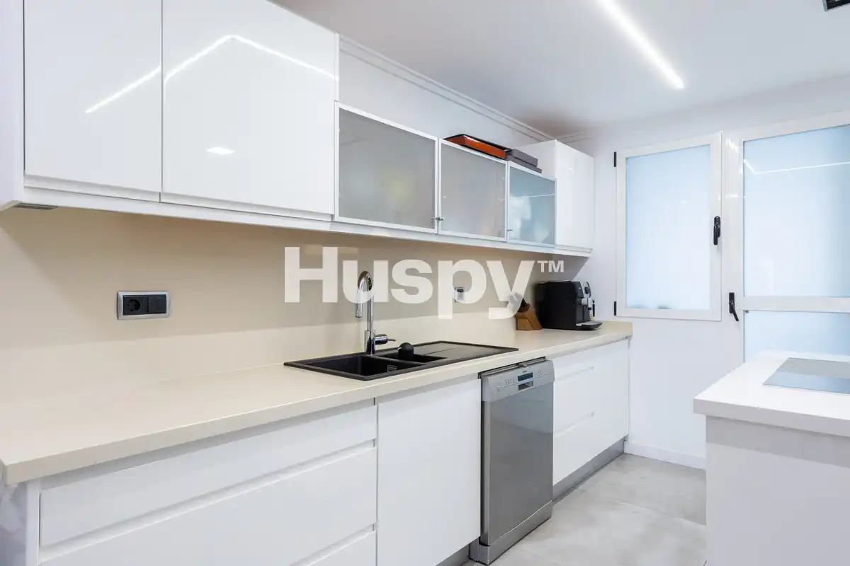 Cocina de Piso en venta en El Pla del Real