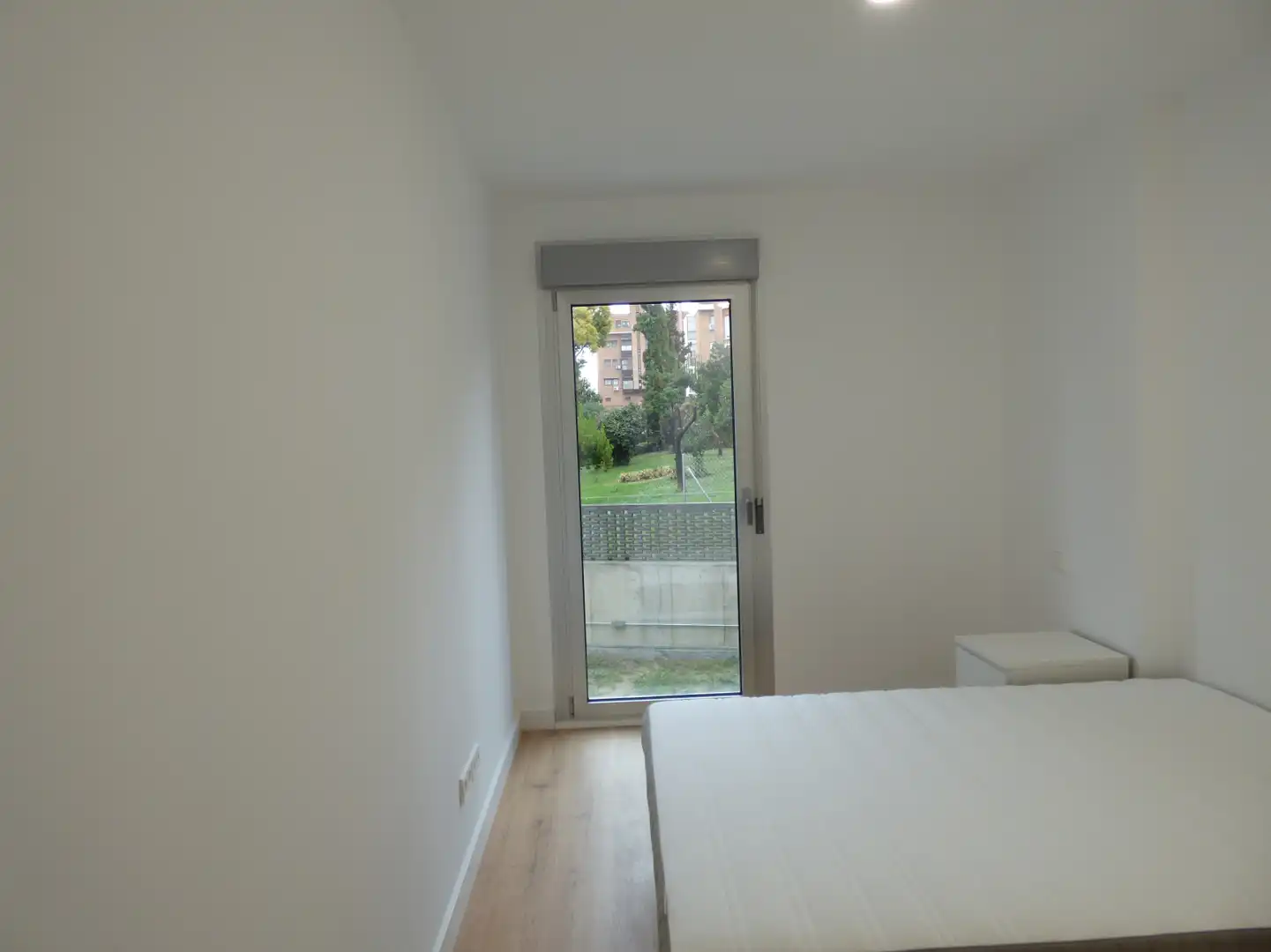 Habitación de Piso de alquiler en Madrid con Aire acondicionado, Calefacción y Trastero