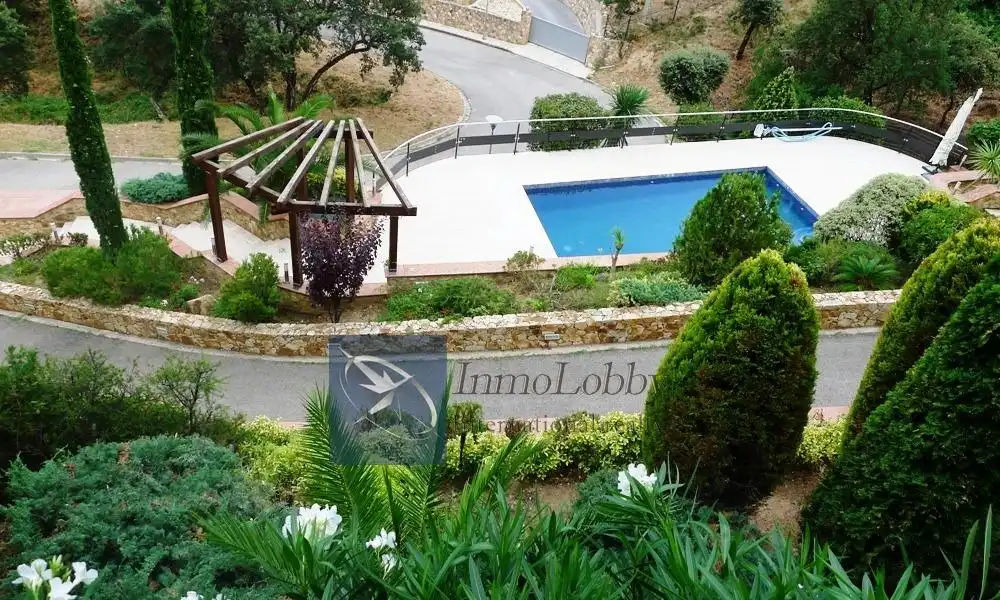 Casa amb terrassa en venda a Carrer Guineu, imagen 35