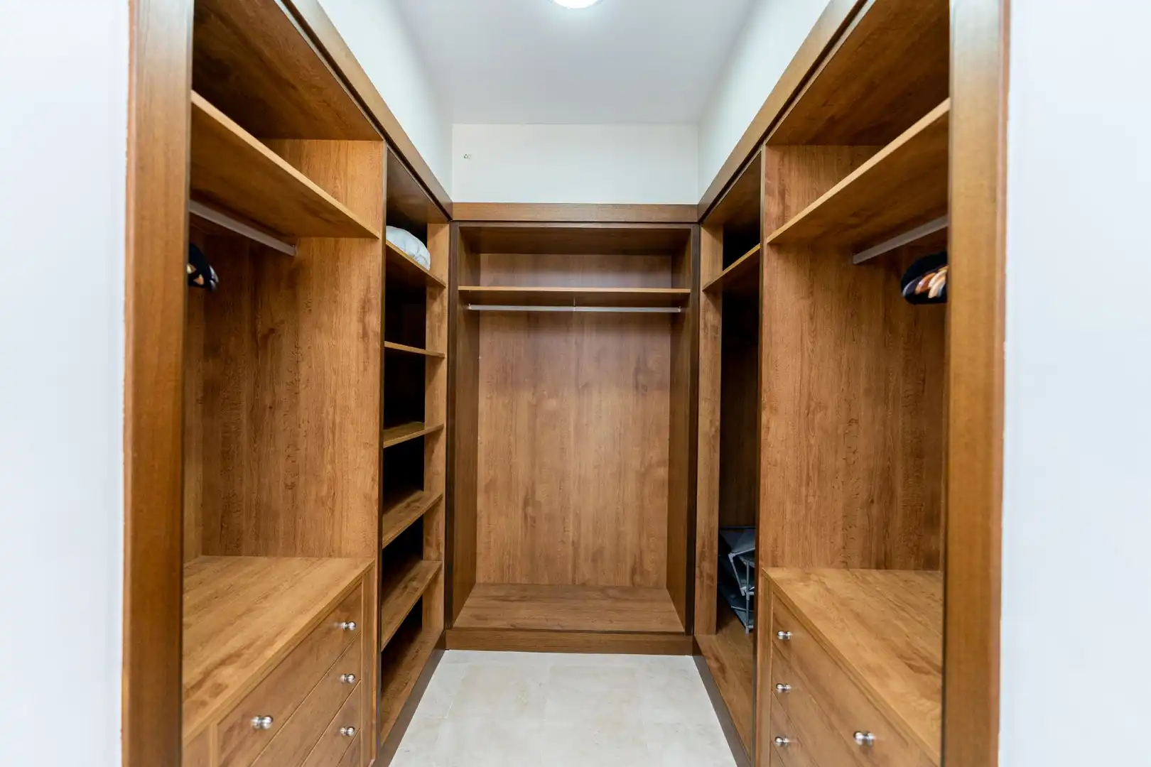 Chalet con terraza en venta en Calle Hinaharros 30, imagen 48