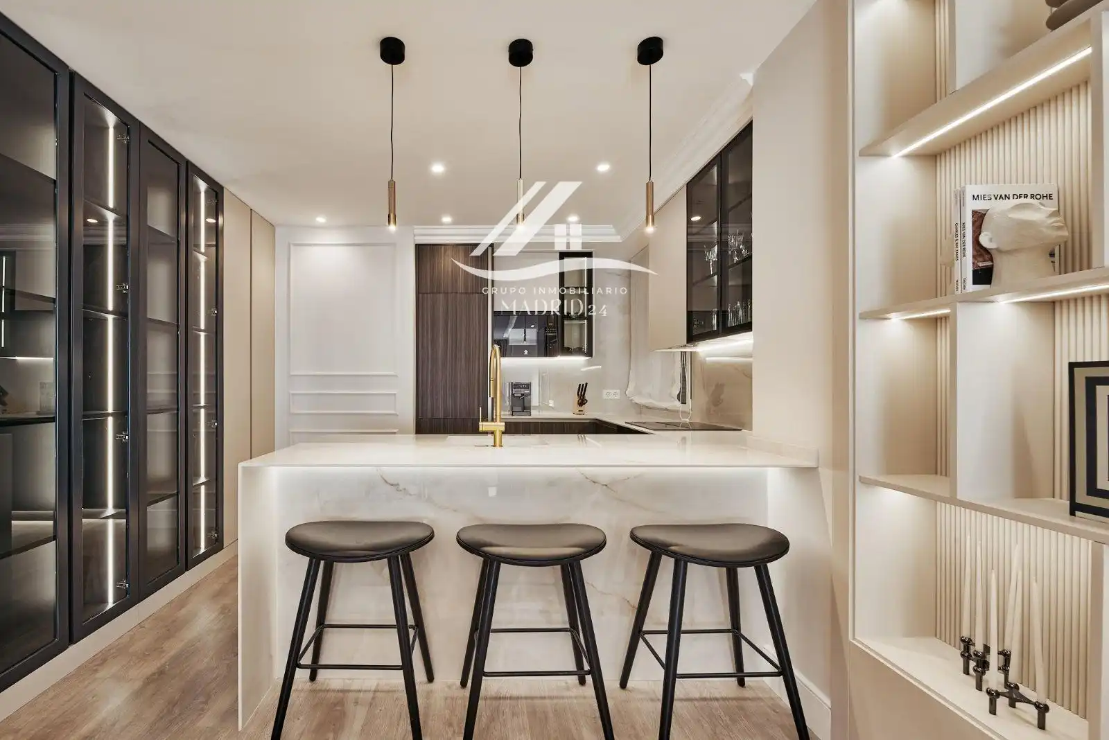 Flat with lift for sale in Calle de Castelló, imagen 7