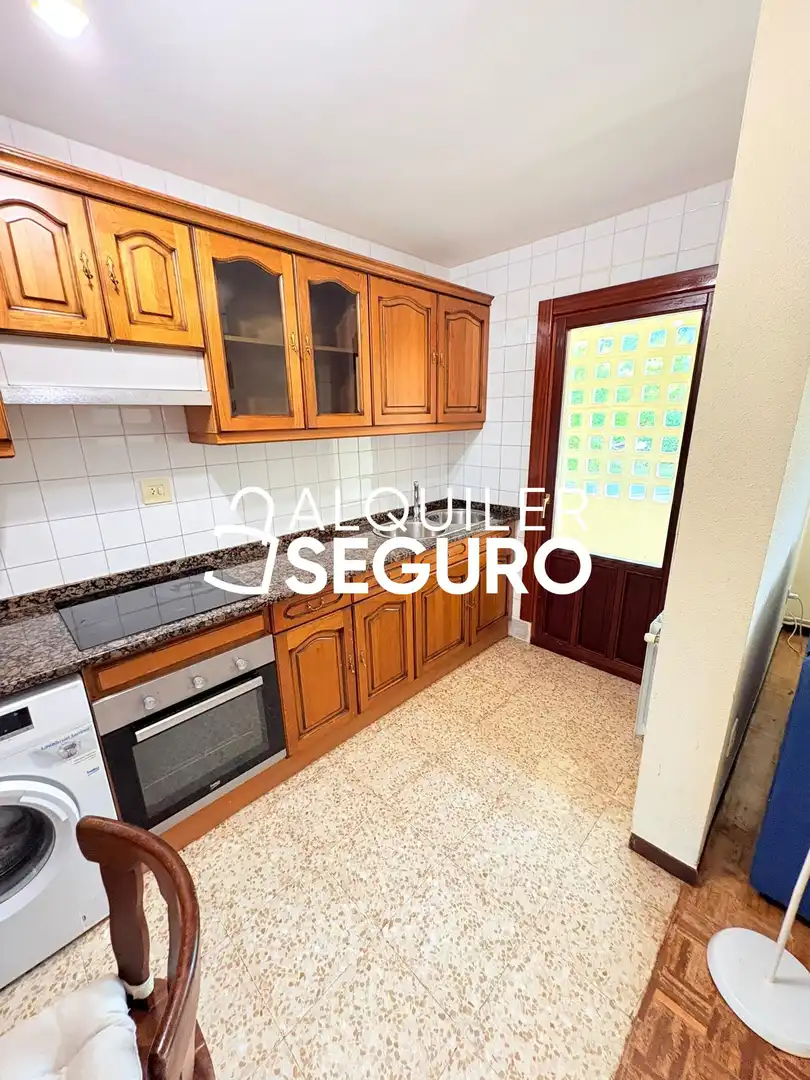 Wohnung zur Miete in Sopuerta, Bizkaia