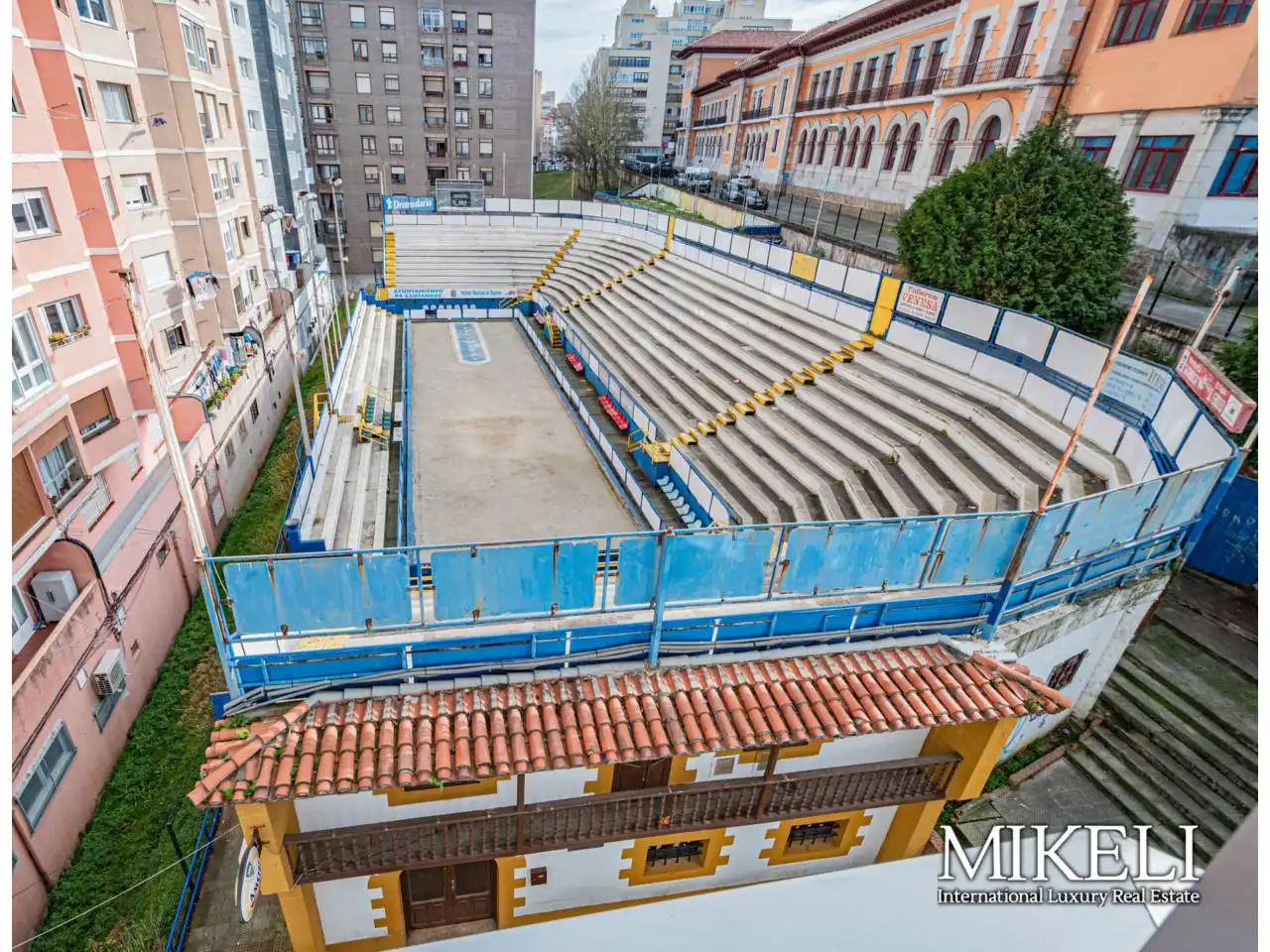 Piso en venta en Calle Vargas, Cuatro Caminos