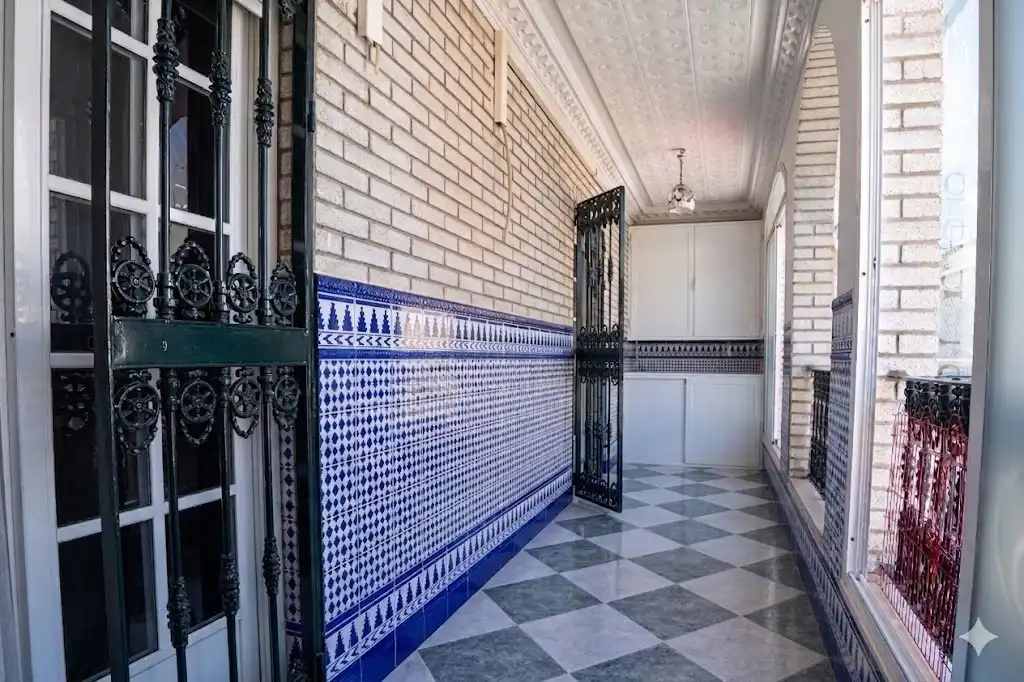Casa adosada en venta en Alcalá del Río con Aire acondicionado, Calefacción y Amueblado