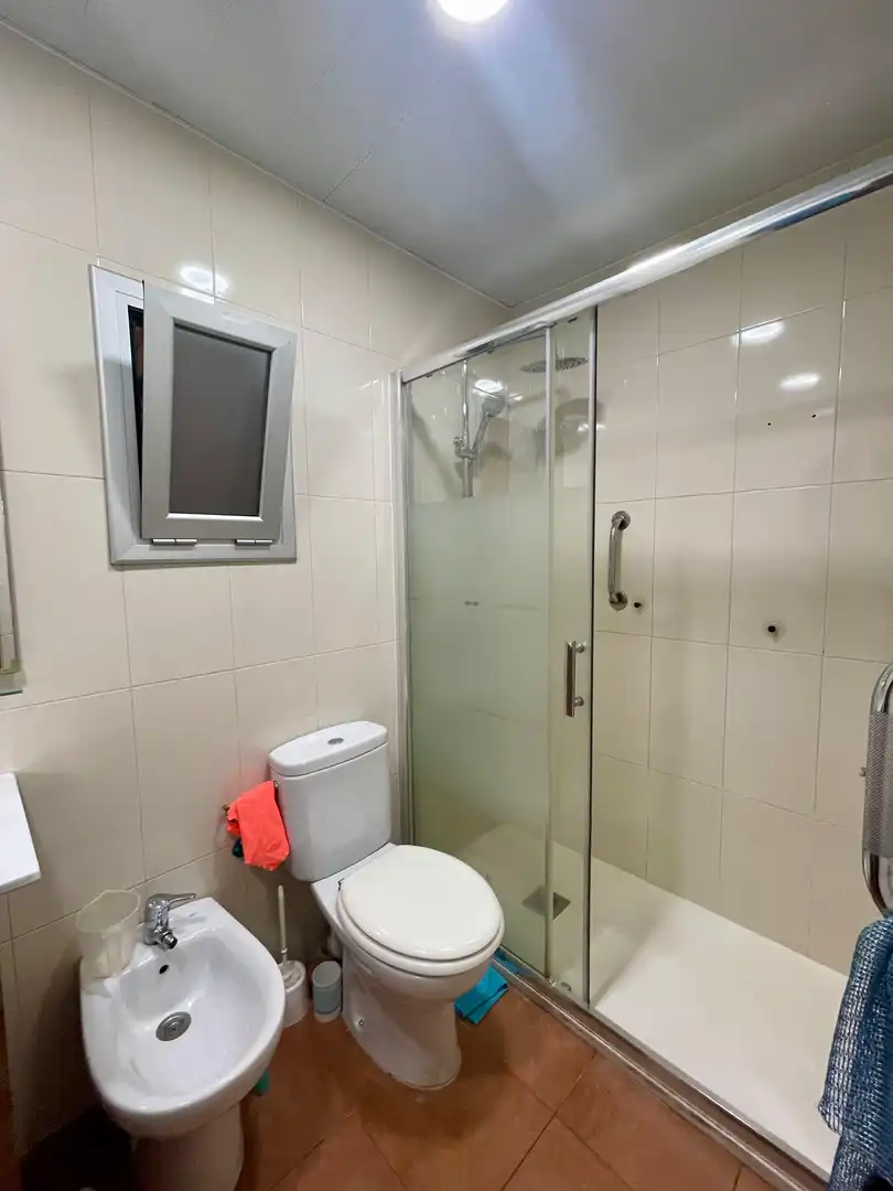 Bathroom of Flat for sale in Badalona  with Heating and Balcony