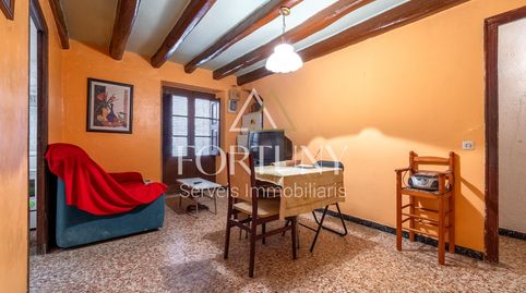 Foto 3 de Casa adosada en venta en Calle Sant Antoni, 1, Montbrió del Camp, Tarragona
