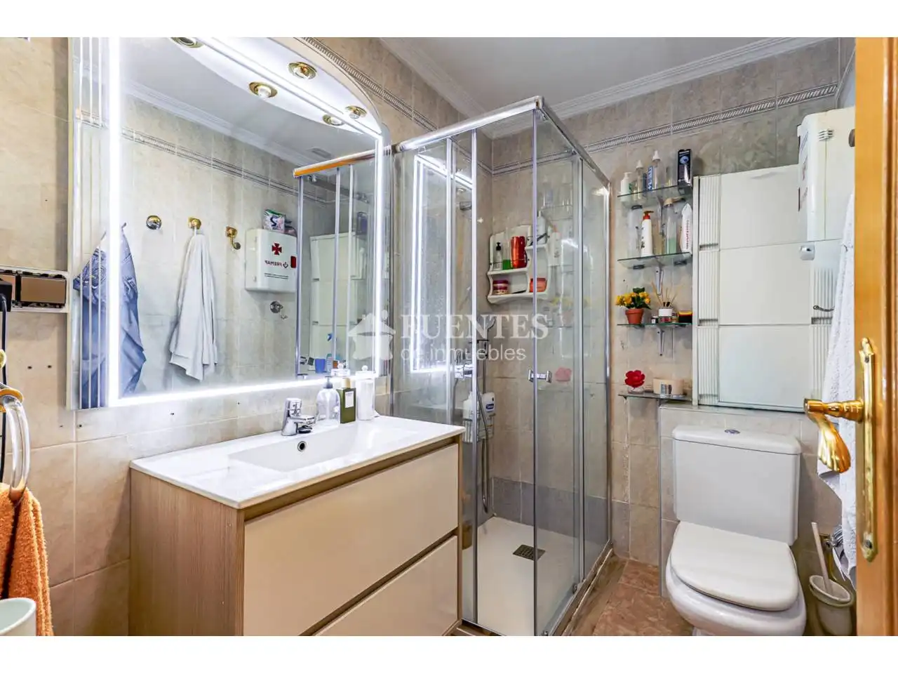 Bany de Apartament en venda en Alicante / Alacant amb Aire condicionat, Calefacció i Parquet
