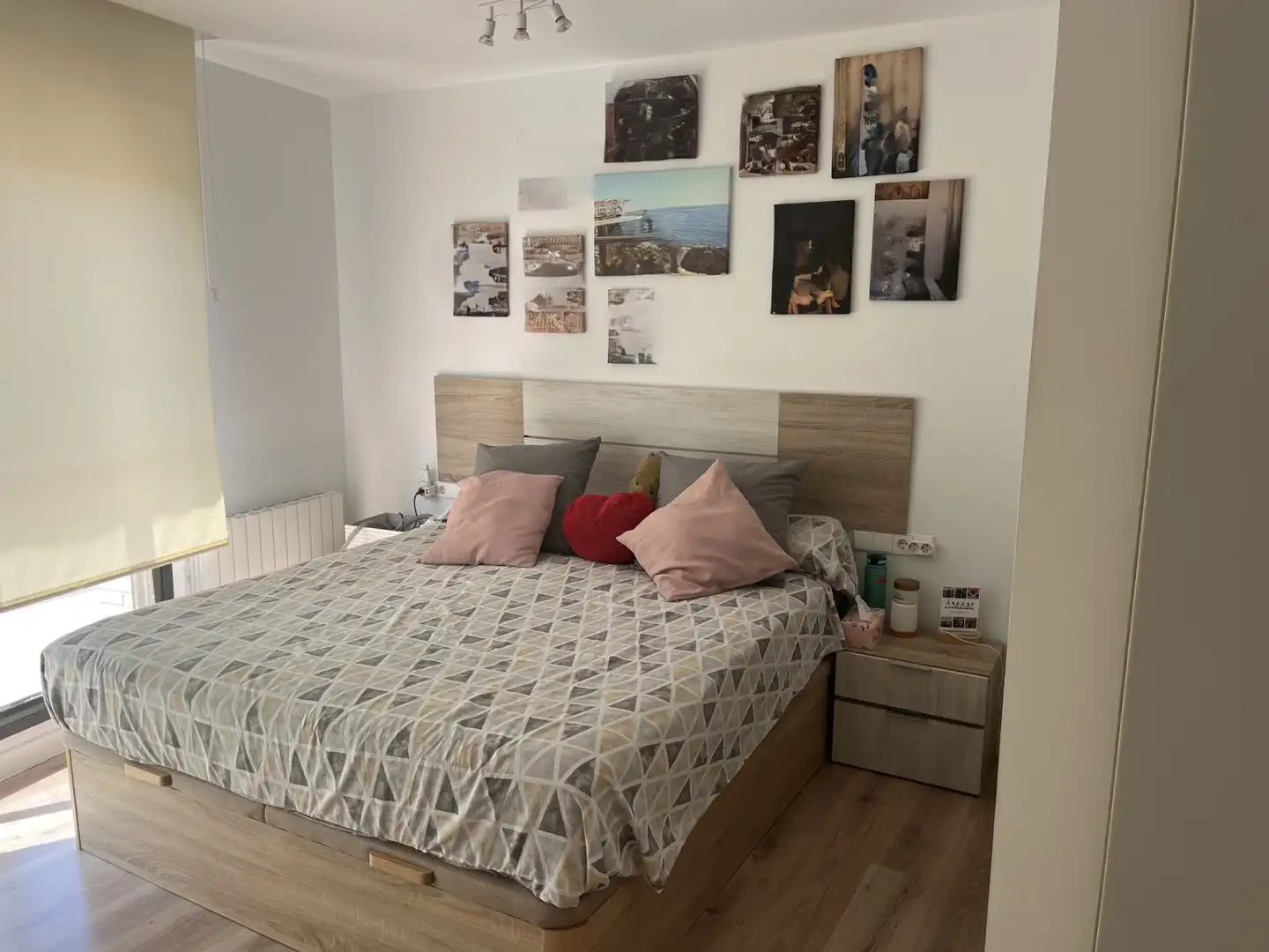 Dormitori de Casa adosada en venda en Terrassa amb Aire condicionat, Calefacció i Terrassa