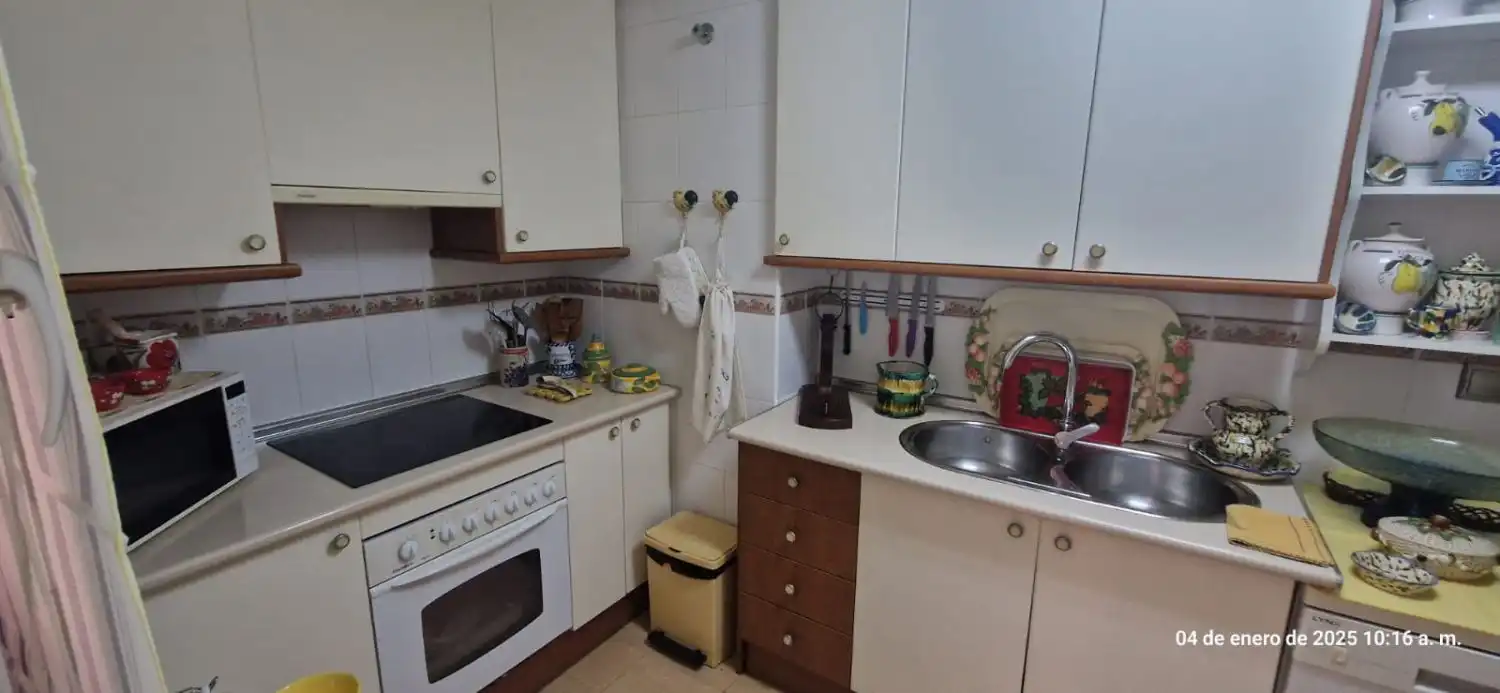 Flat for sale in El Parador de las Hortichuelas