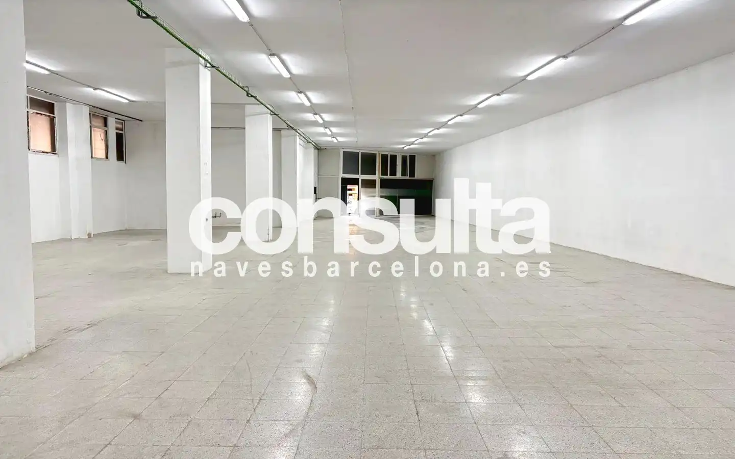 Nave industrial in affitto a Camí de Ca la Madrona 11