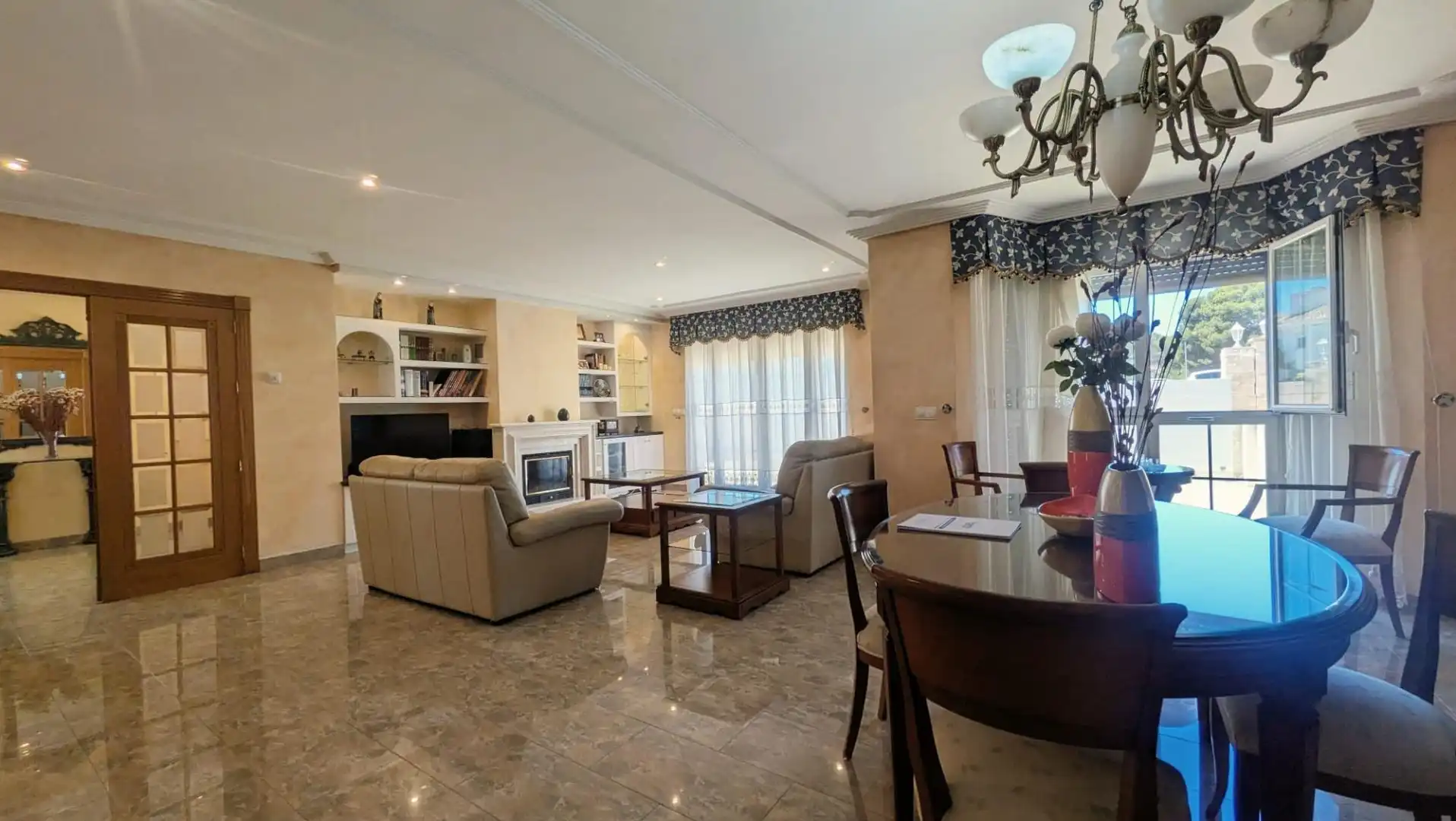 Dining room of Detached homes for sale in L'Alfàs del Pi