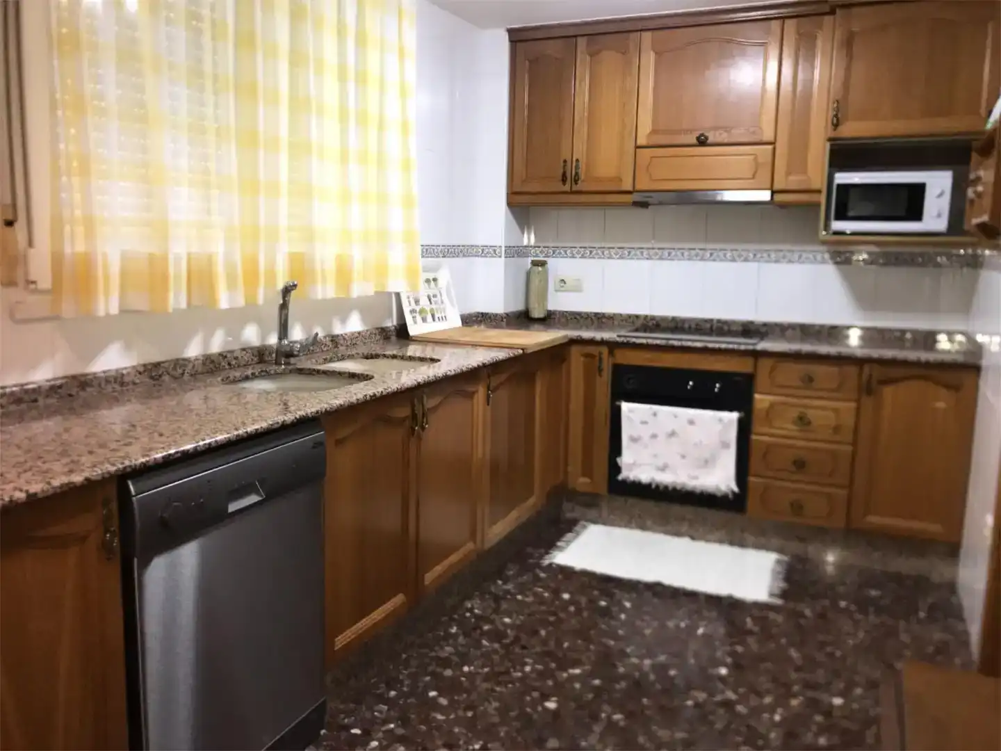 Kitchen of Flat for rent in Ontinyent  with Furnished and Balcony
