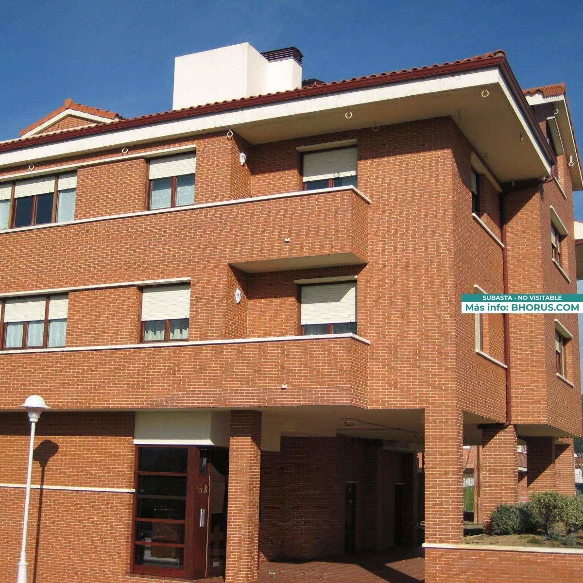 Vista exterior de Pis en venda en Loiu