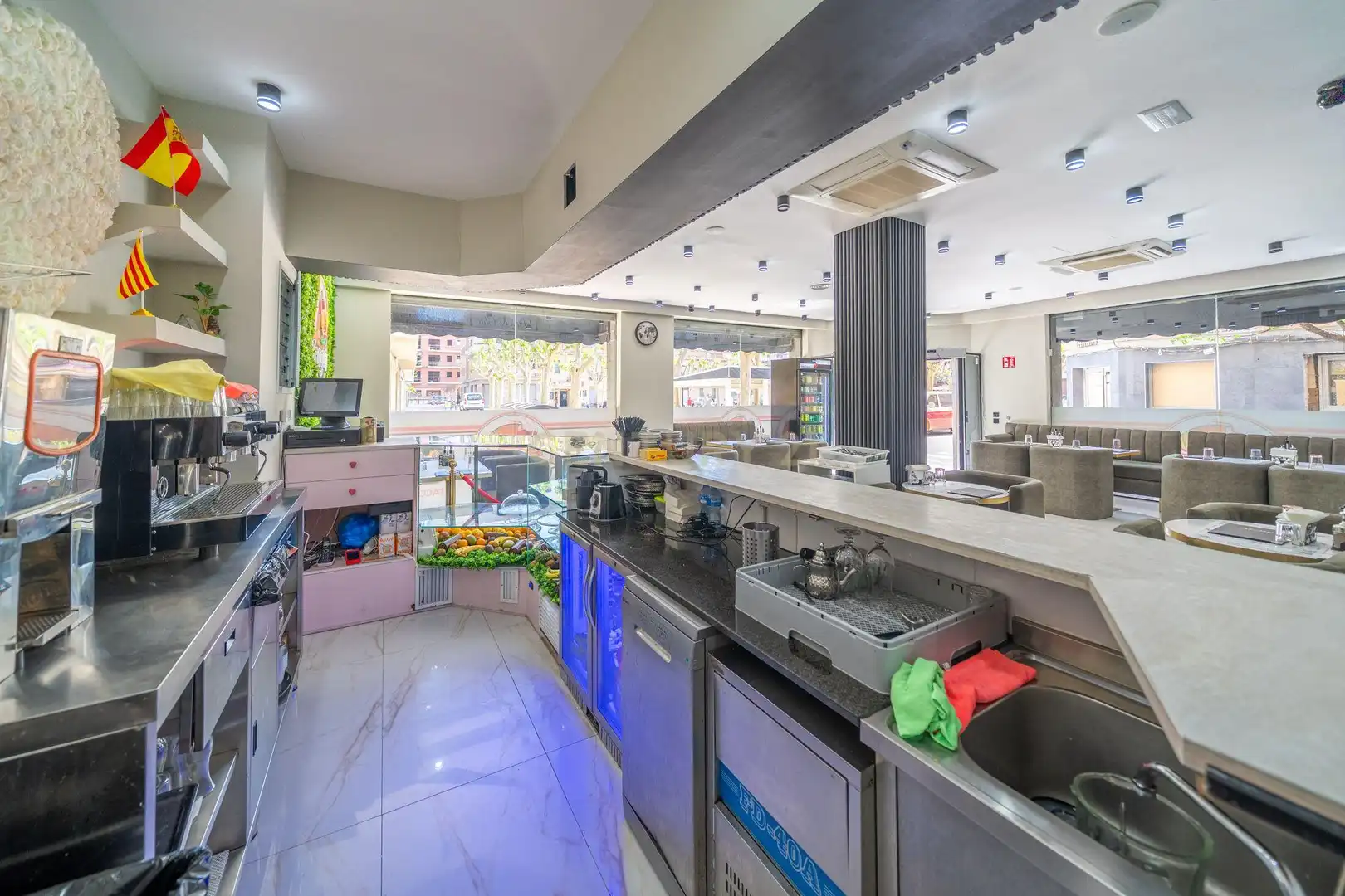 Local comercial en venda a Carrer de Cervantes, 91, Calella, Spain N2-95, imagen 16