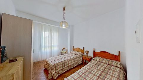 Foto 4 de Piso en venta en Santander - Calle Leon Felipe, Puerto Chico, Santander