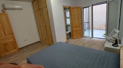 Foto 3 de Planta baixa de lloguer a Carrer del Pla de Fornells, Les Roquetes, Barcelona Capital