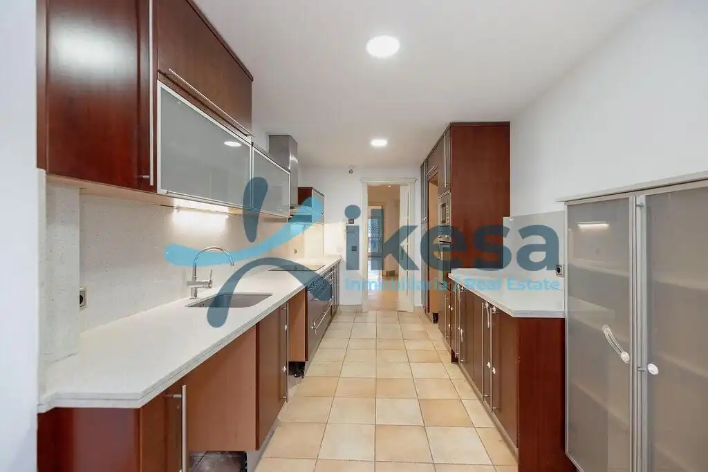 Küche von Wohnung zum Verkauf in Marbella mit Gemeinschaftspool