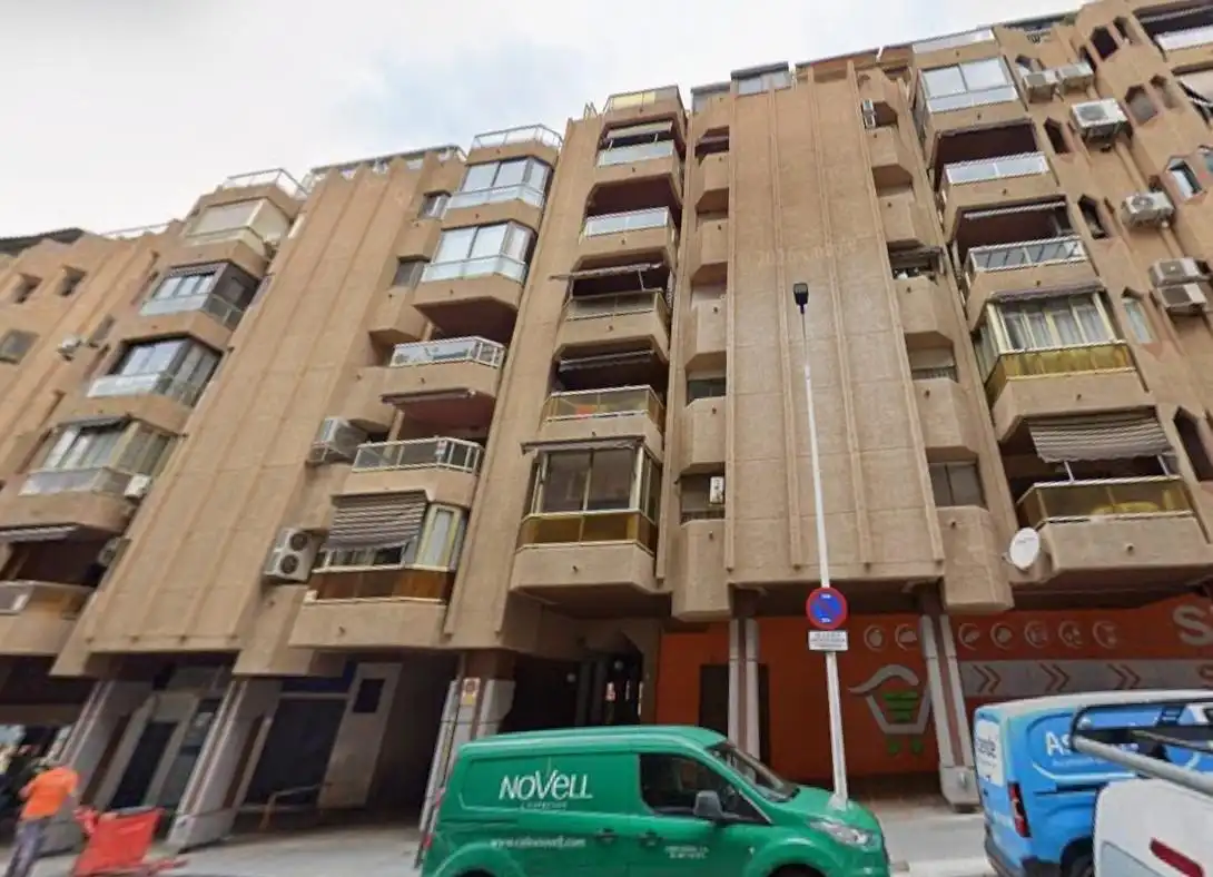 Vista exterior de Piso en venta en Benidorm