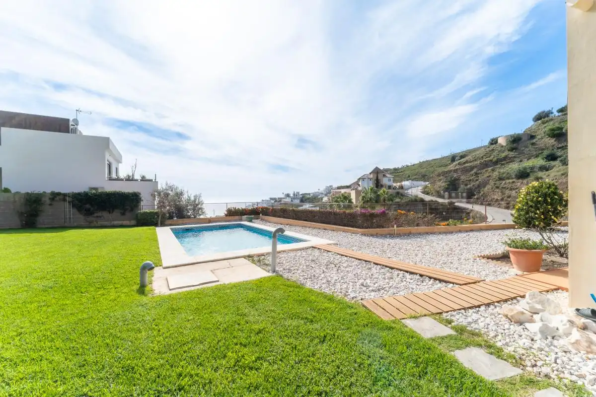 Jardín de Casa o chalet en venta en Torrox con Calefacción, Jardín privado y Terraza