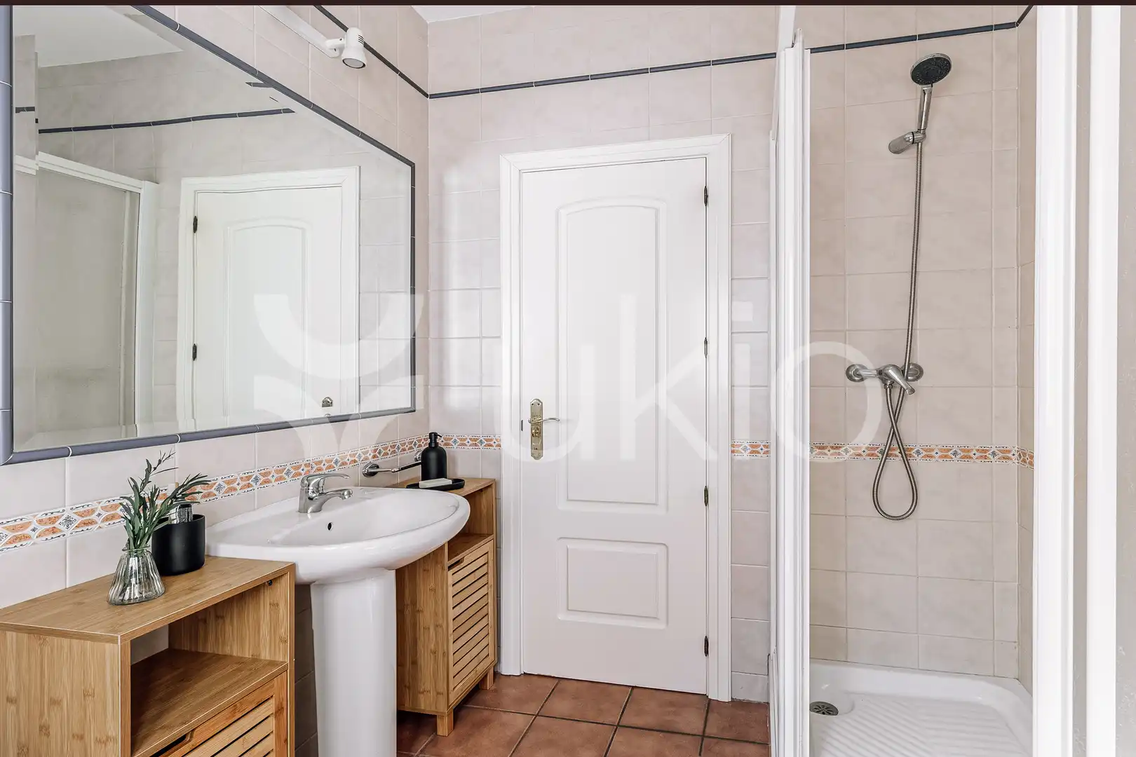 Baño de Apartamento de alquiler en Madrid con Aire acondicionado, Calefacción y Amueblado