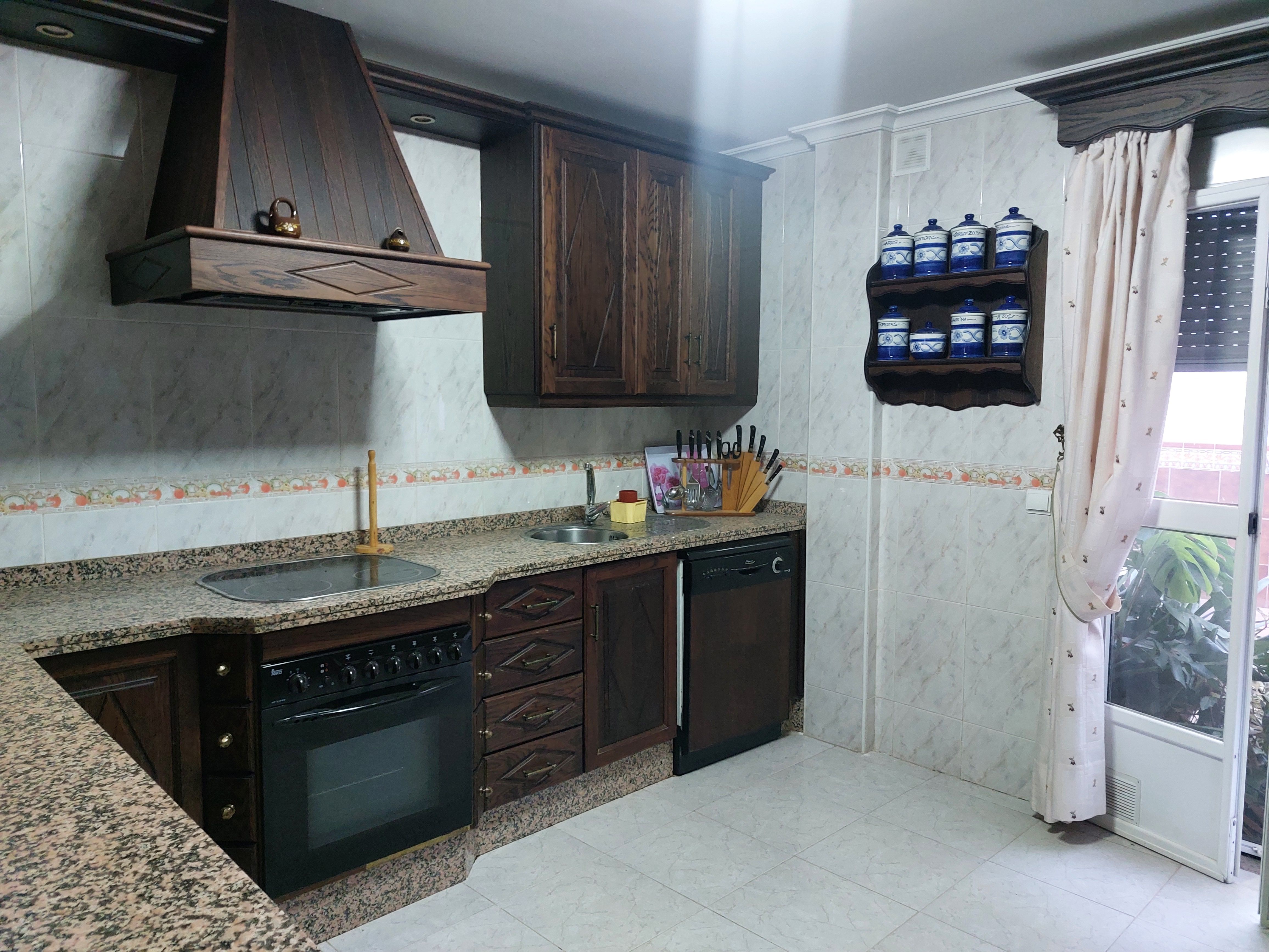 Kitchen of Single-family semi-detached for sale in Bujalance  with Terrace and Storage room