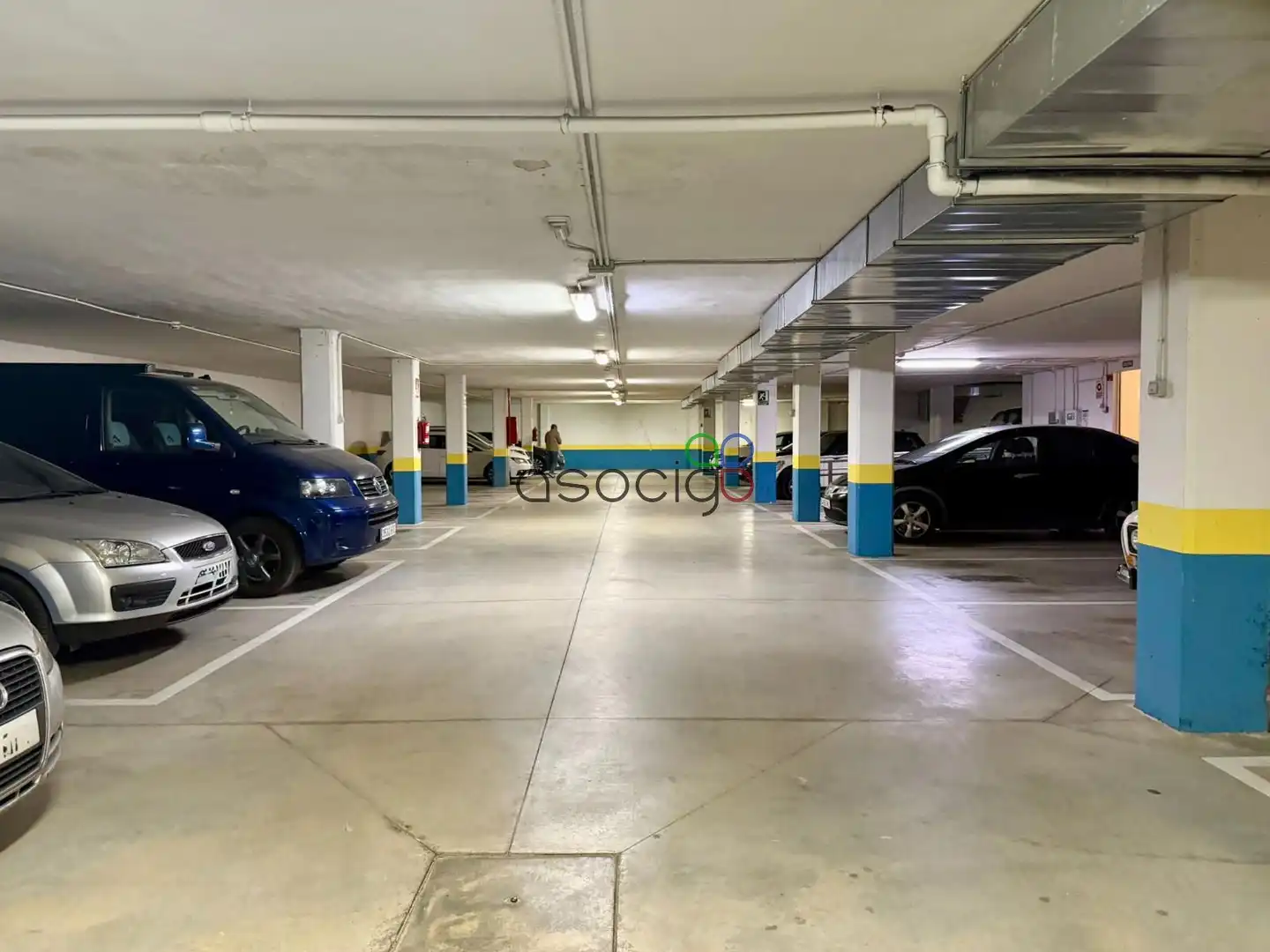 Parking de Piso en venta en Guadalajara con Aire acondicionado, Calefacción y Trastero