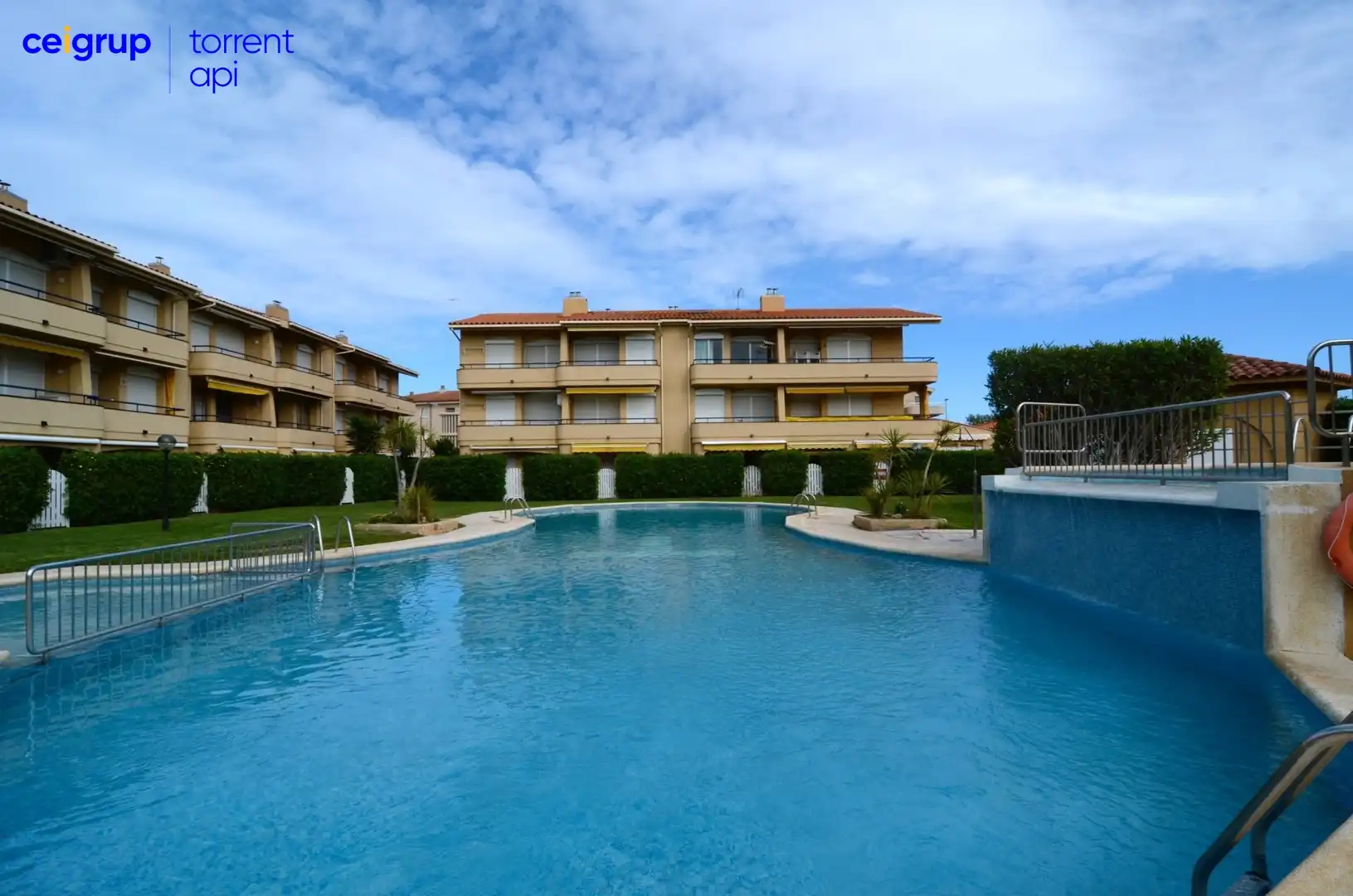 Swimming pool of Flat for sale in L'Estartit  with Terrace, Swimming Pool and Furnished