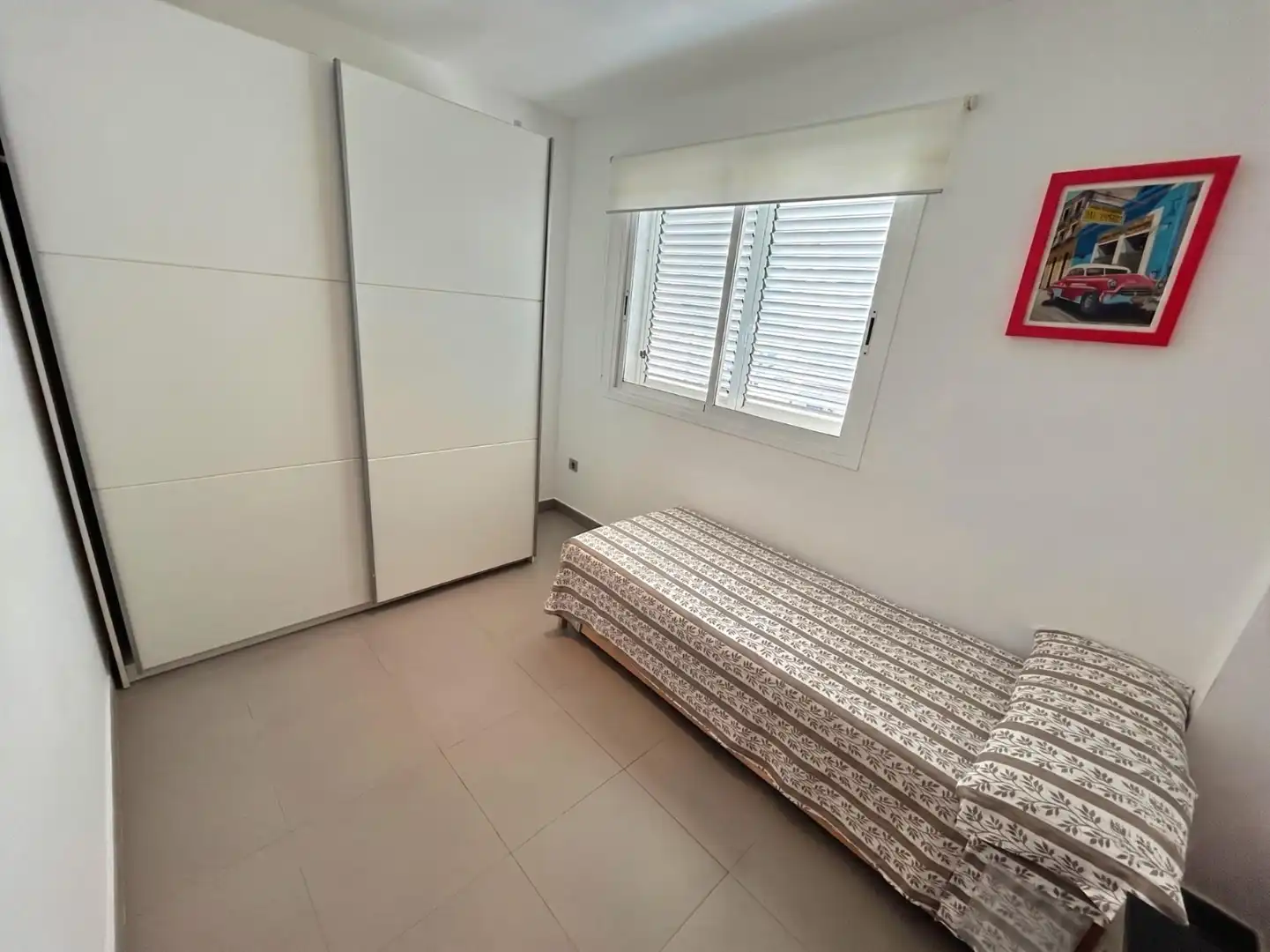 Habitación de Casa adosada en venta en Moncofa con Aire acondicionado, Terraza y Amueblado