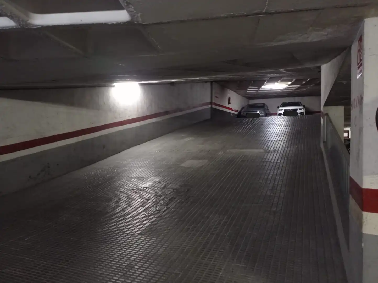Garaje en venta en Carrer de Tamarit, Sant Antoni
