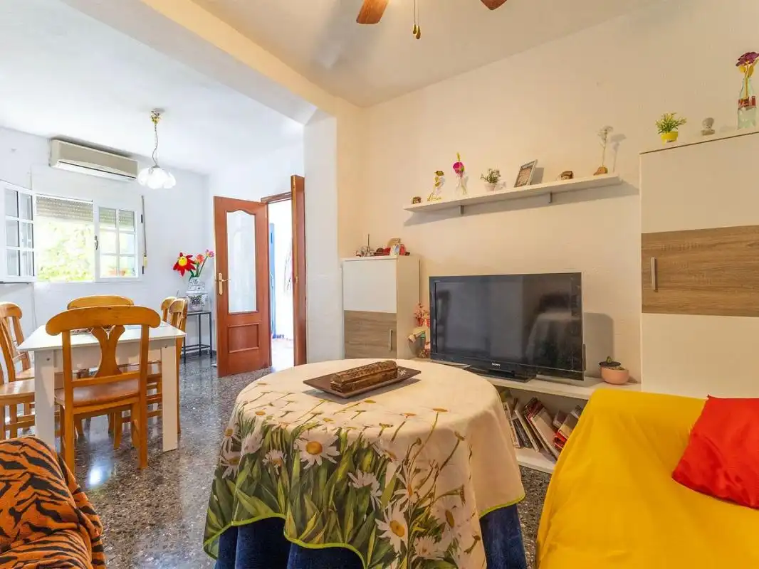 House with terrace for sale in Carrer de la Parra, imagen 4