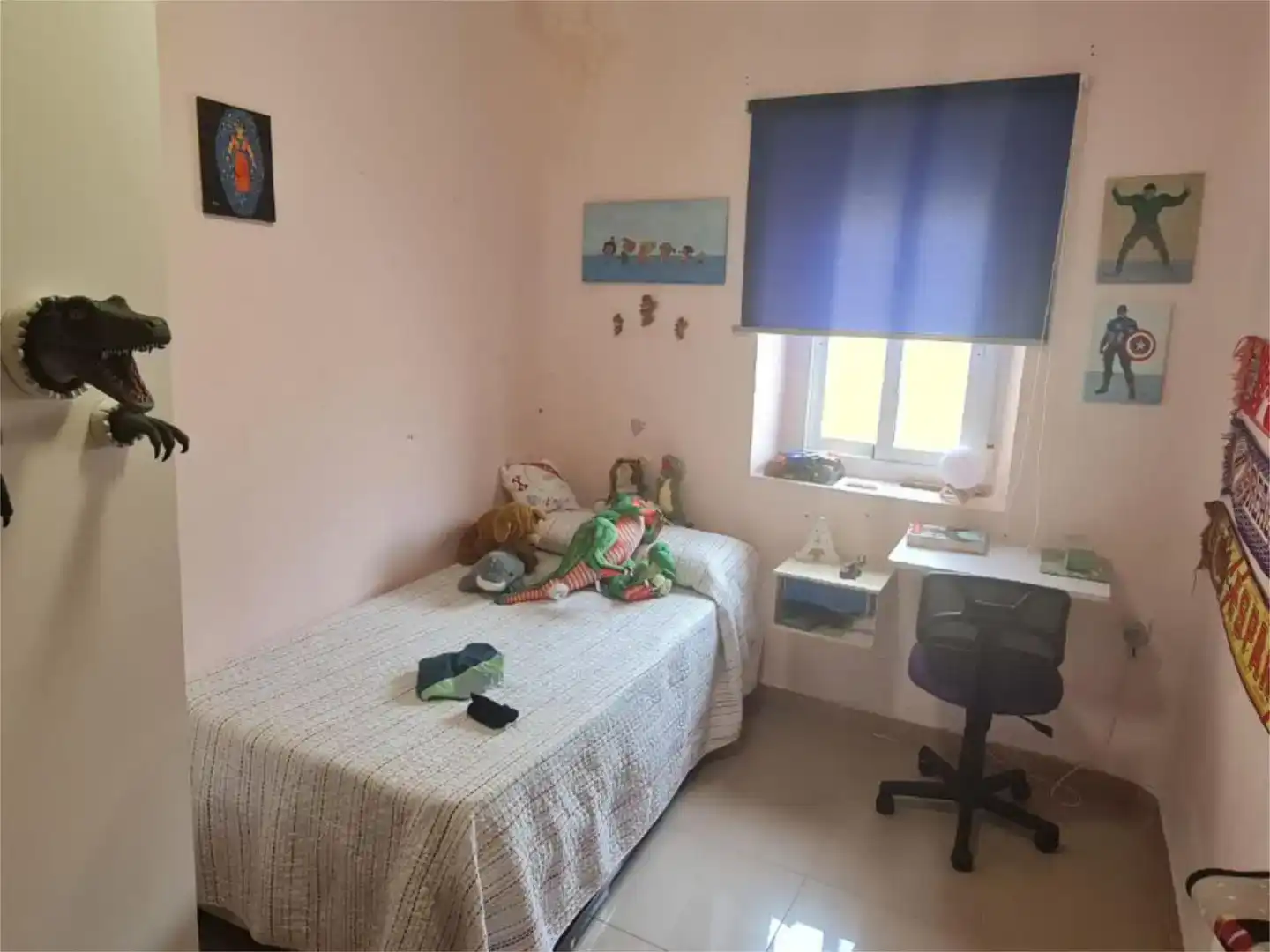 Dormitori de Casa o xalet en venda en Pinos Puente amb Piscina i Balcó