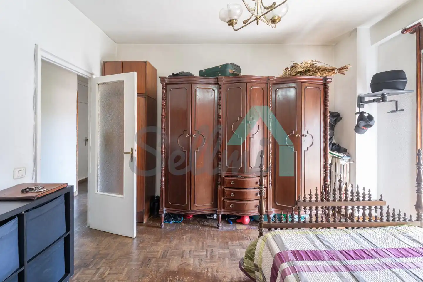 Habitación de Piso en venta en Oviedo  con Calefacción, Parquet y Terraza