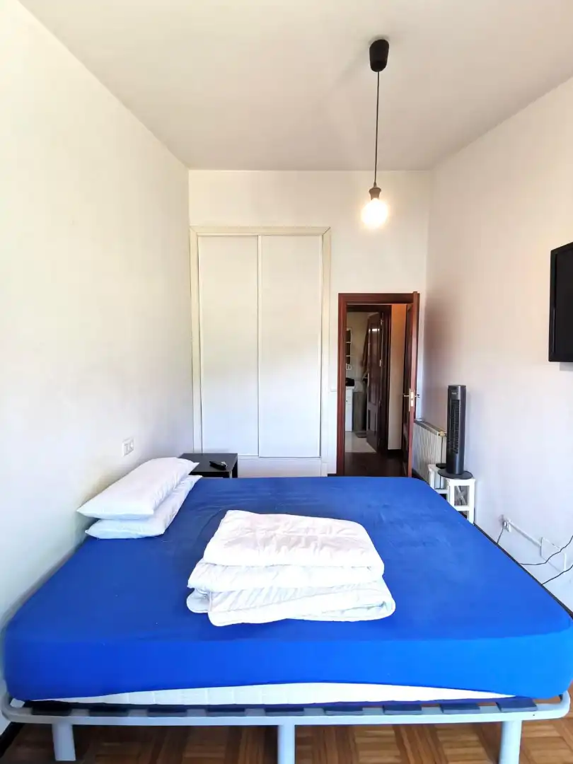 Habitación de Casa adosada en venta en Castro-Urdiales con Calefacción, Jardín privado y Amueblado