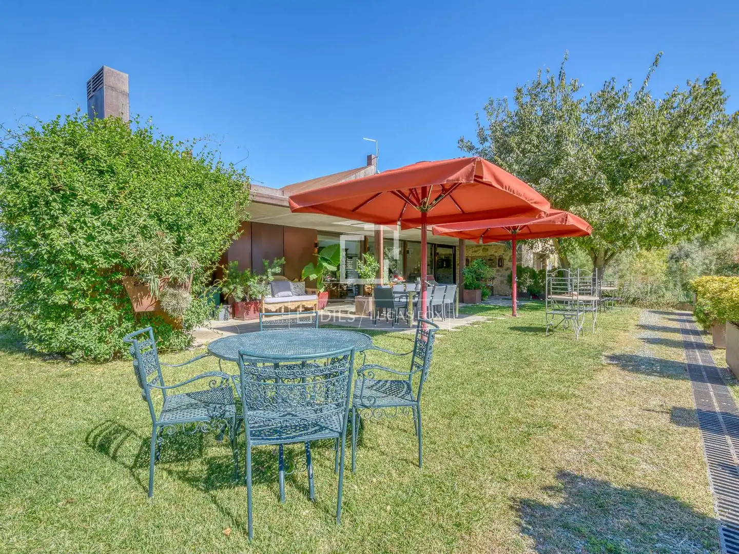 Terraza de Finca rústica en venta en Boadella i les Escaules con Calefacción, Jardín privado y Terraza