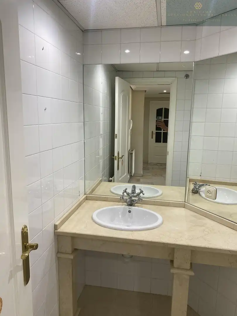 Baño de Piso en venta en Mérida con Aire acondicionado, Calefacción y Terraza