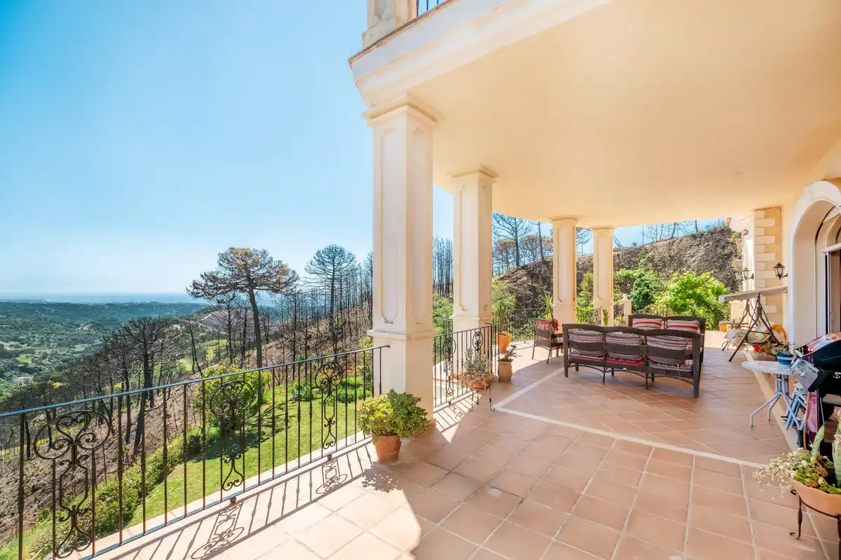 Terraza de Finca rústica en venta en Estepona con Aire acondicionado, Terraza y Trastero