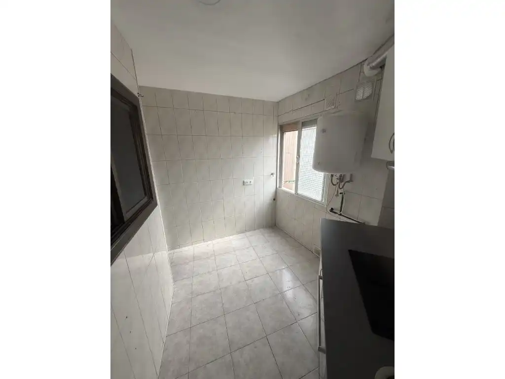 Dormitori de Apartament en venda en L'Hospitalet de Llobregat
