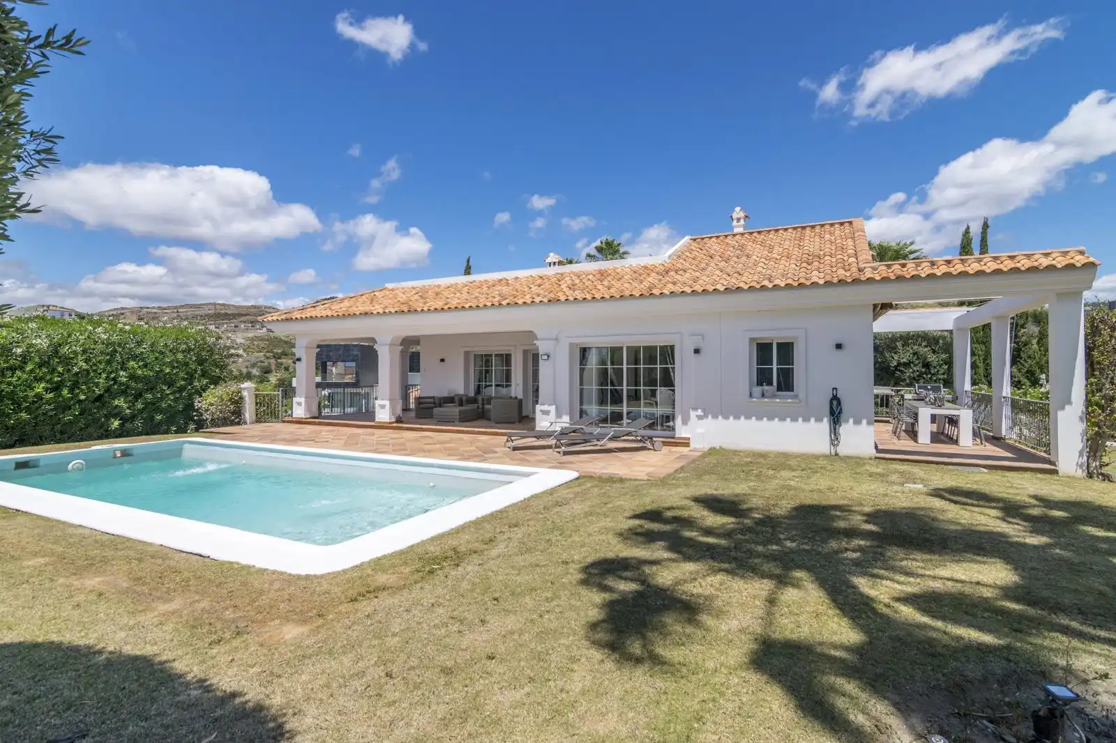 Haus oder Chalet zur Miete in La Alquería