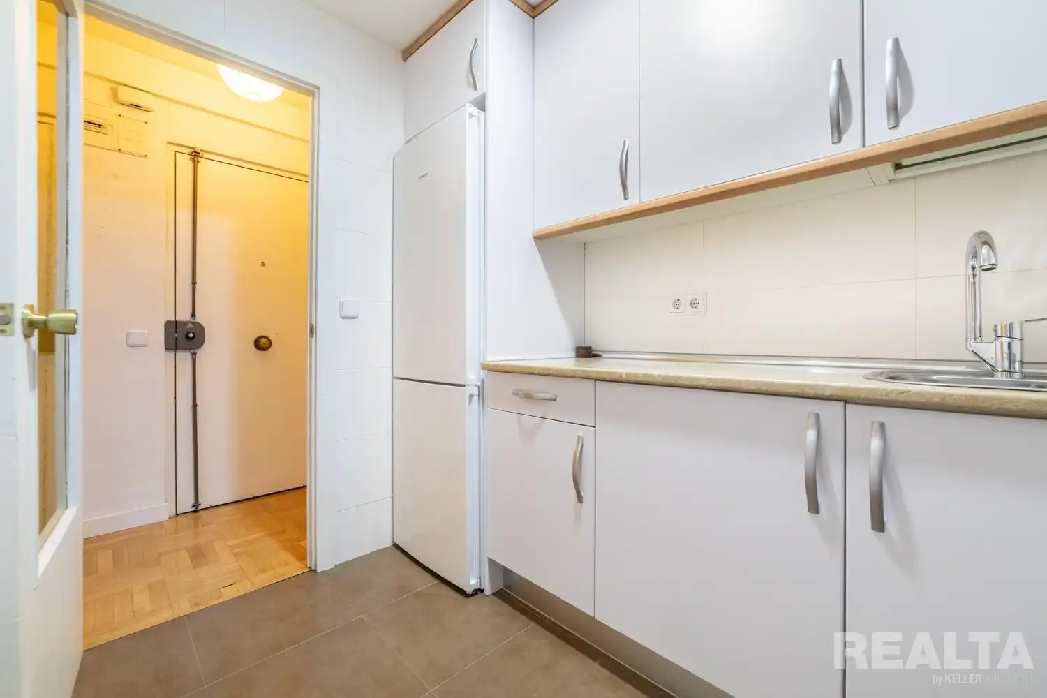 Küche von Wohnungen zum Verkauf in Madrid mit Heizung und Parkett
