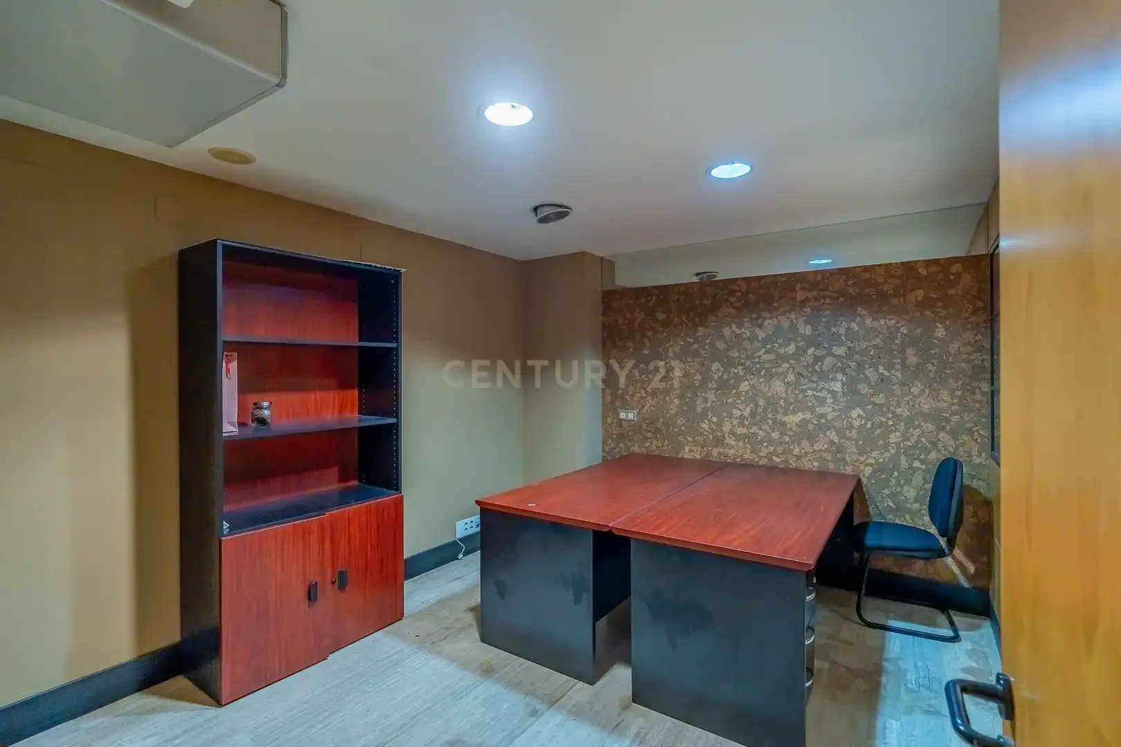 Local en venta en Marbella con Aire acondicionado