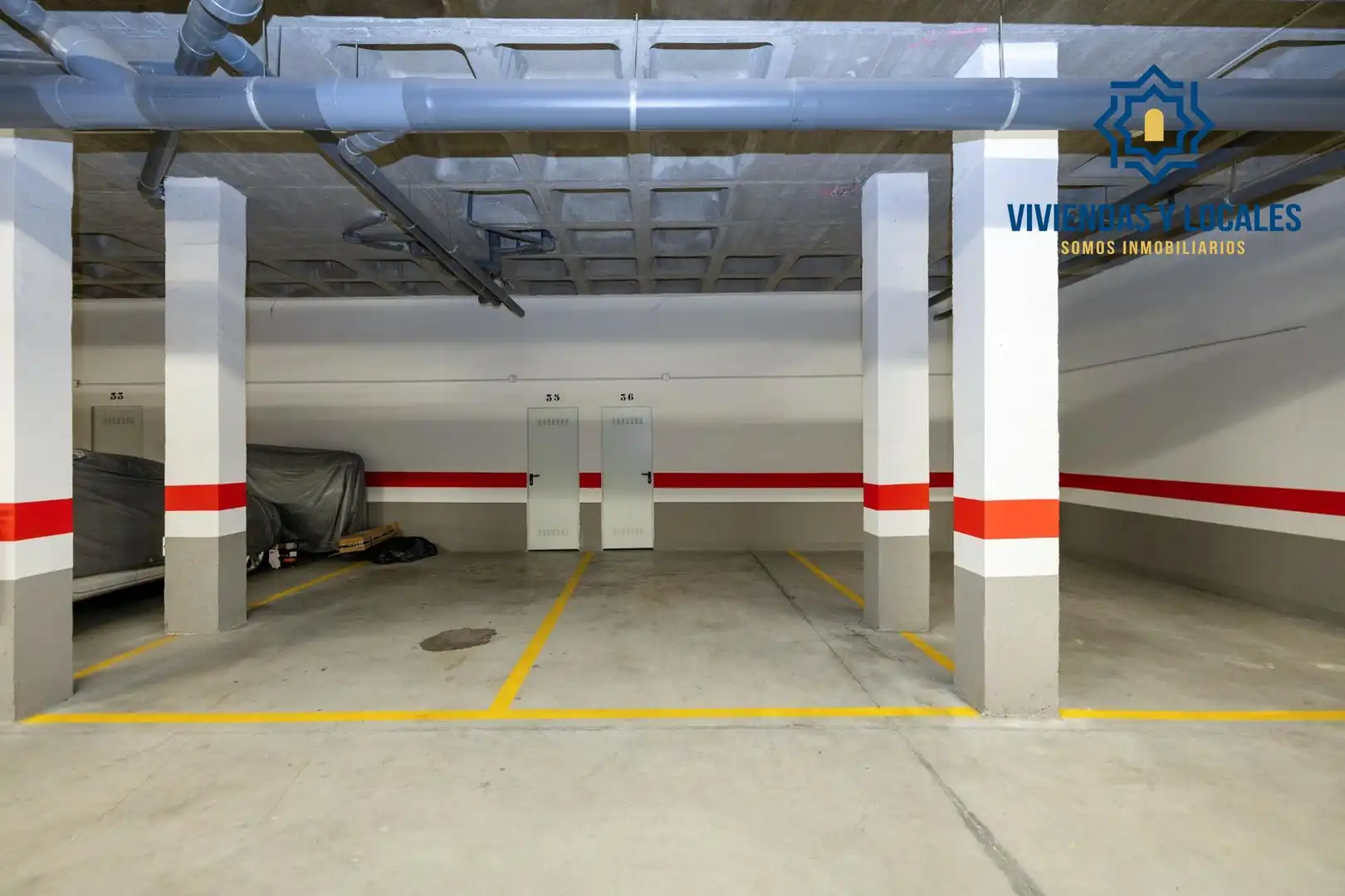 Parking de Piso en venta en Almuñécar con Aire acondicionado, Jardín privado y Terraza