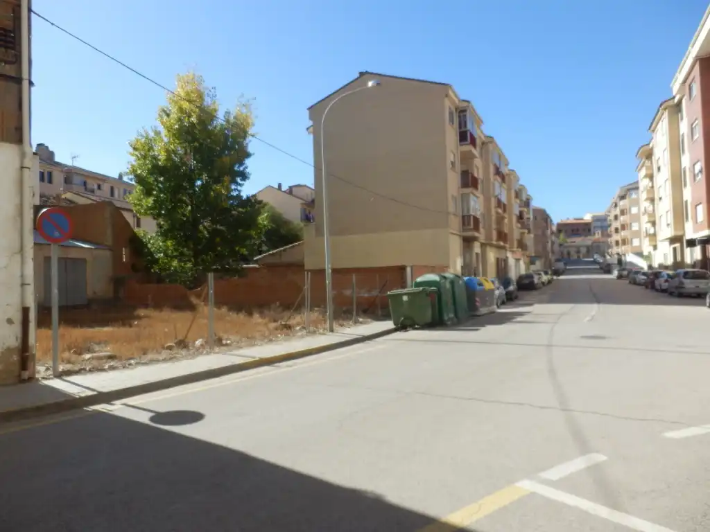 Vista exterior de Piso en venta en Almazán con Calefacción