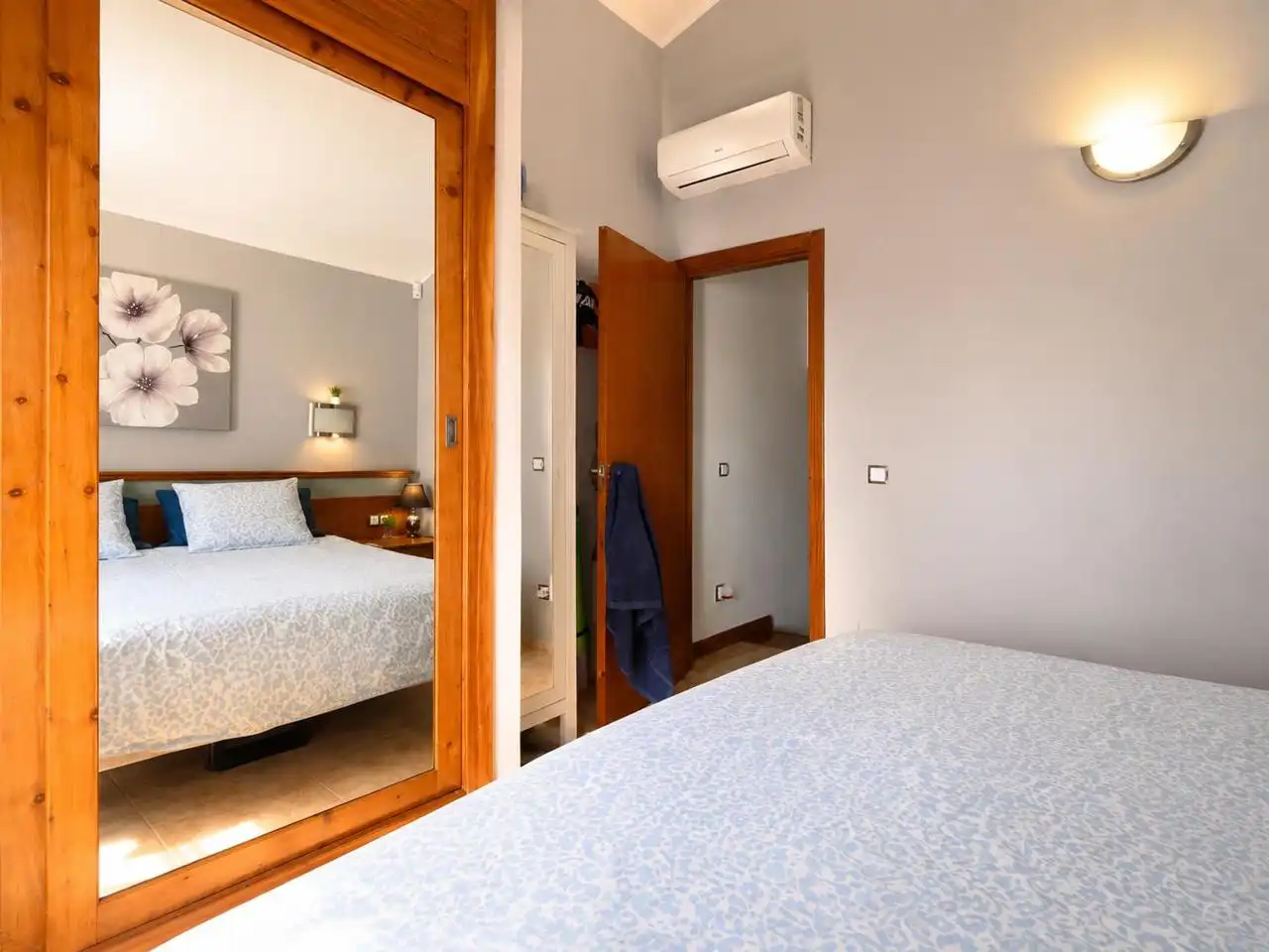 Dormitori de Dúplex en venda en San Bartolomé de Tirajana amb Aire condicionat, Jardí privat i Terrassa