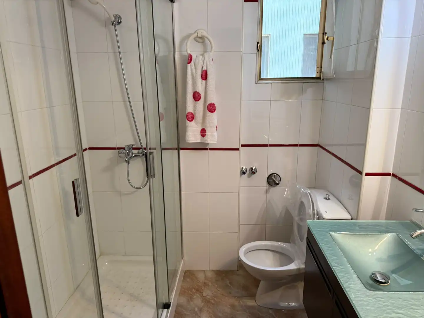 Badezimmer von Wohnung zur Miete in Orihuela mit Möbliert und Balkon