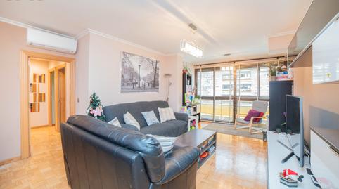 Foto 3 de Piso en venta en Avenida Viñagrande, Valderas - Los Castillos, Madrid