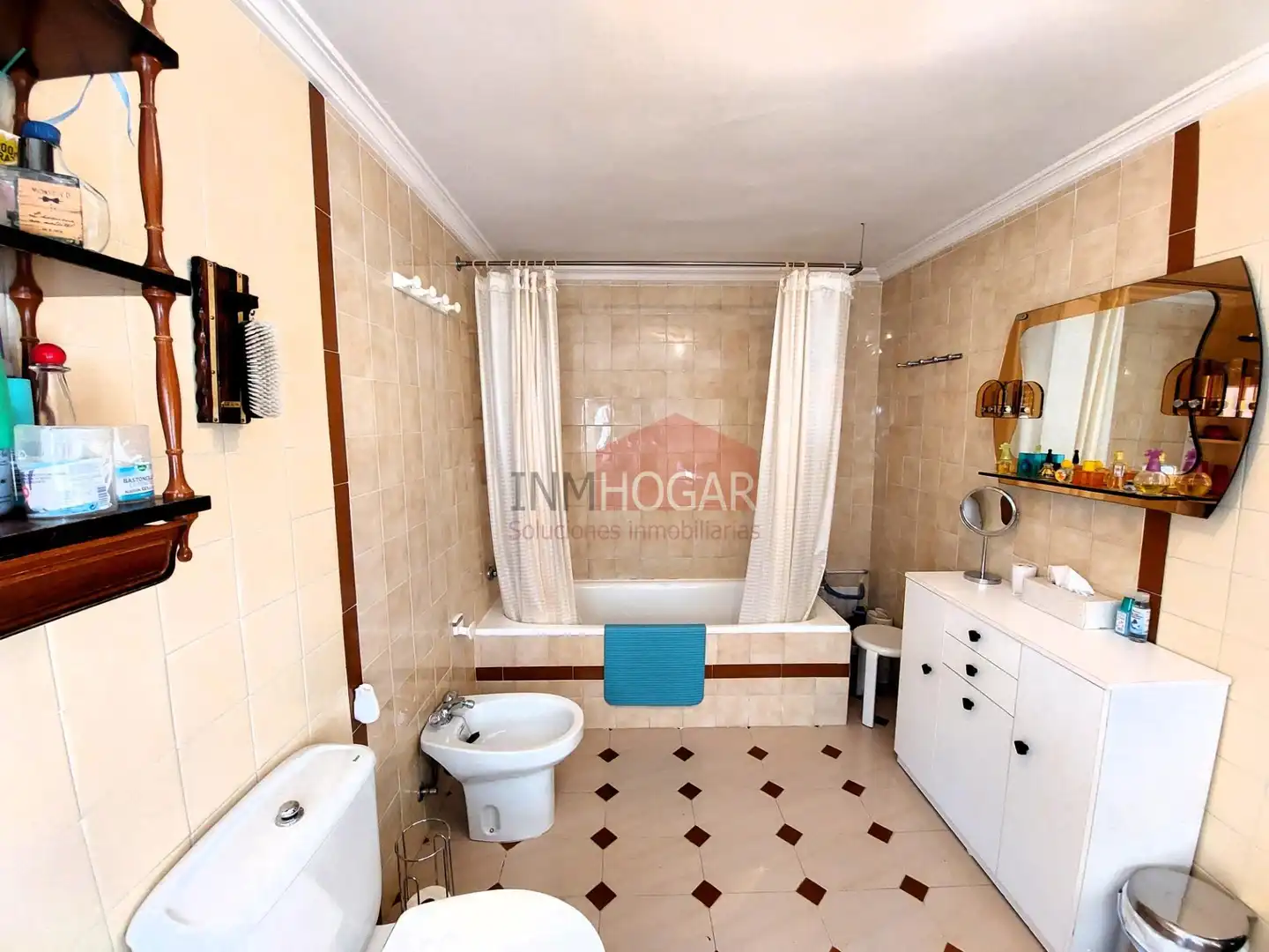 Baño de Casa o chalet en venta en Ávila con Jardín privado, Trastero y Piscina