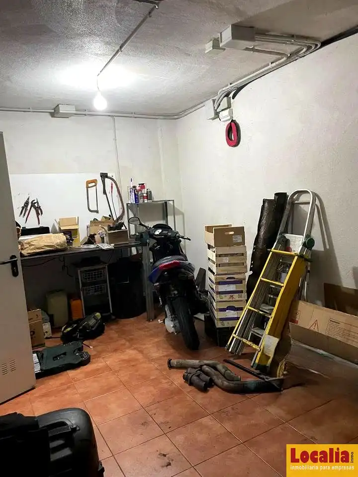 Adossat amb jardí en venda a Barrio el Arrabal, imagen 37