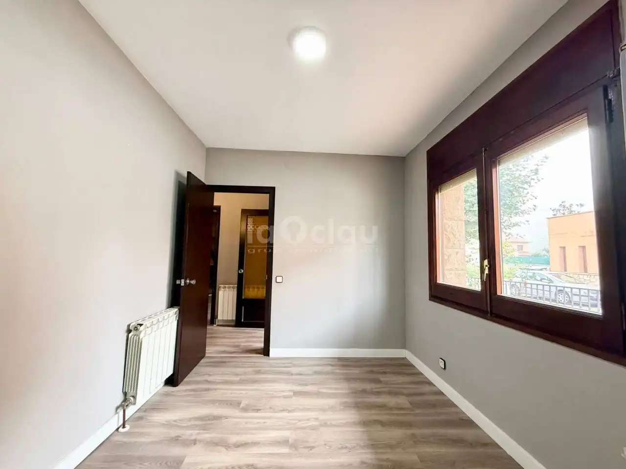 Dormitori de Casa o xalet en venda en L'Estany amb Calefacció i Terrassa