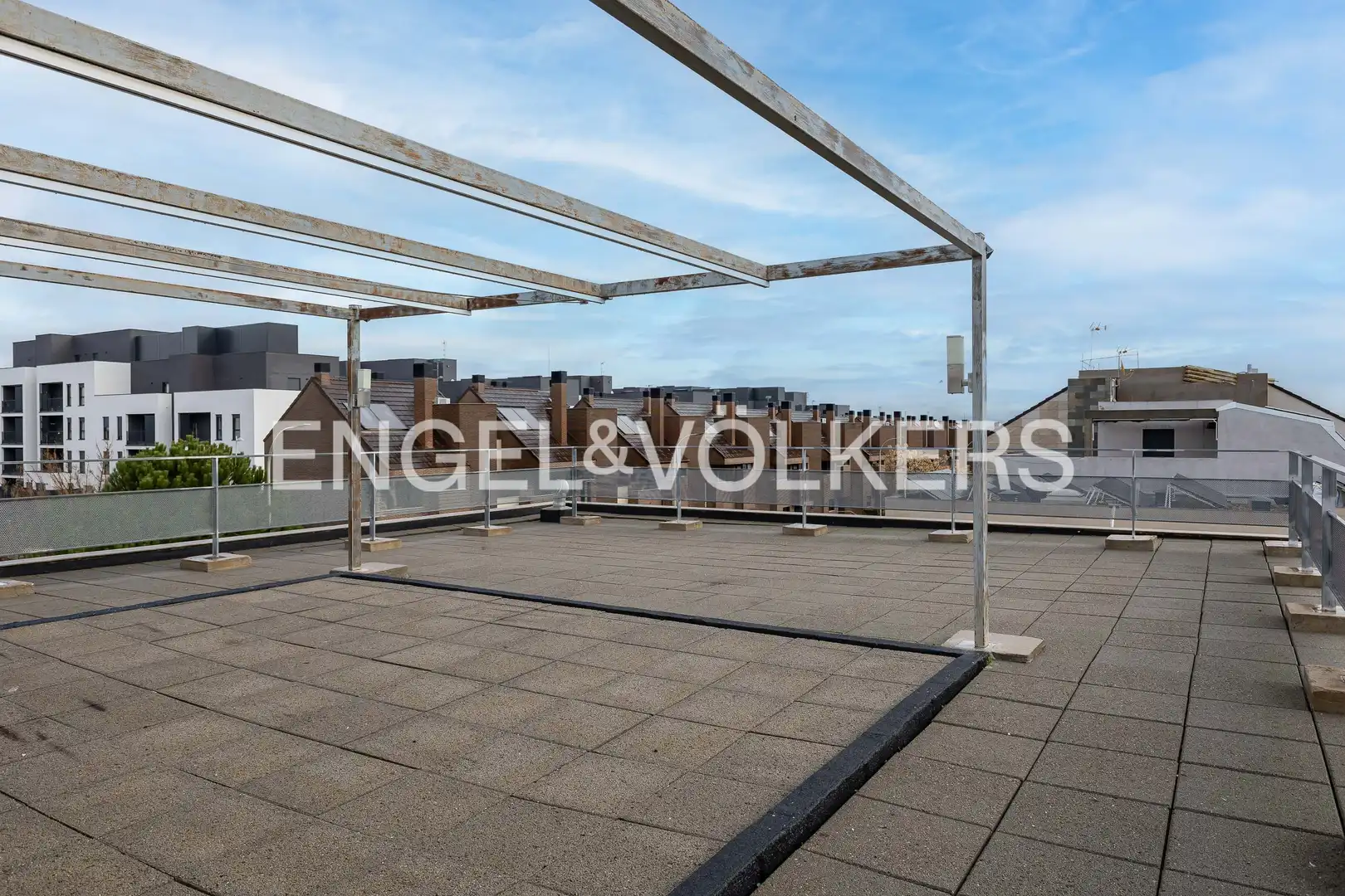 Terraza de Casa o chalet en venta en Madrid con Aire acondicionado, Calefacción y Jardín privado